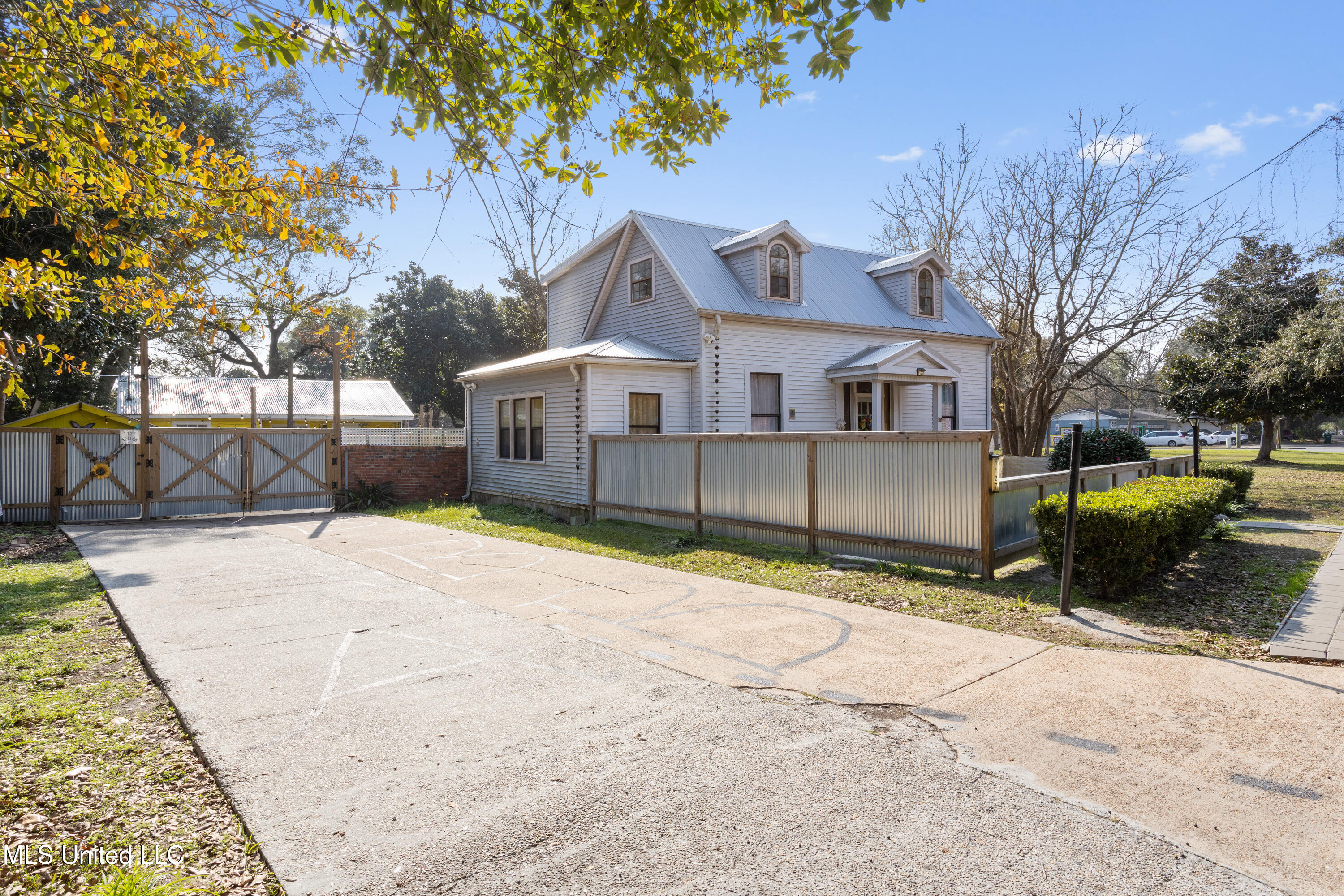 1127 19th Street Property Photo 49