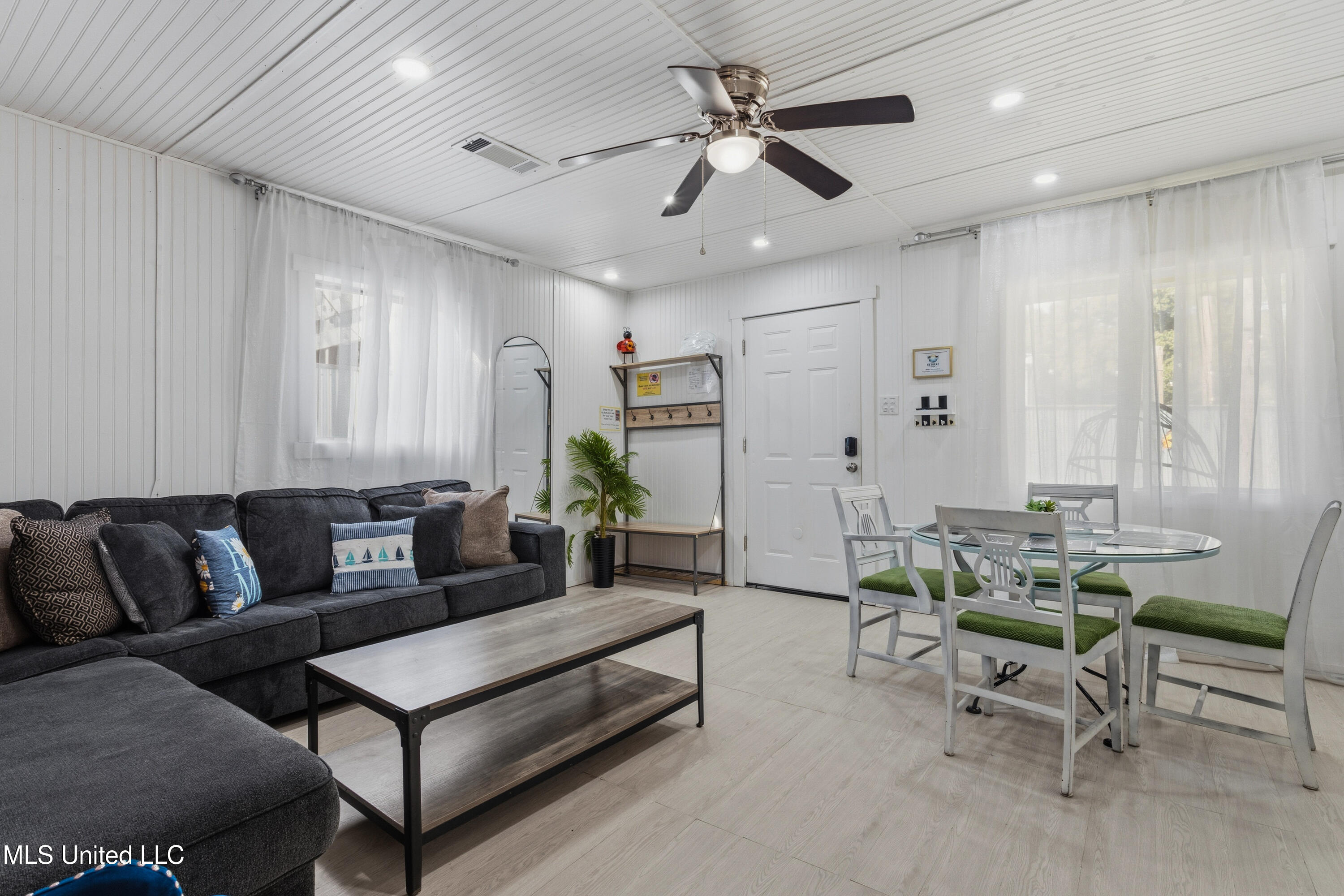 1127 19th Street Property Photo 53