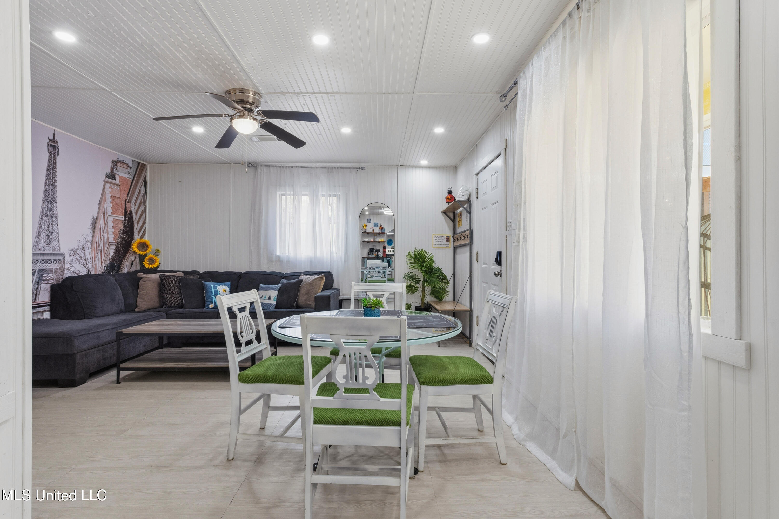 1127 19th Street Property Photo 60