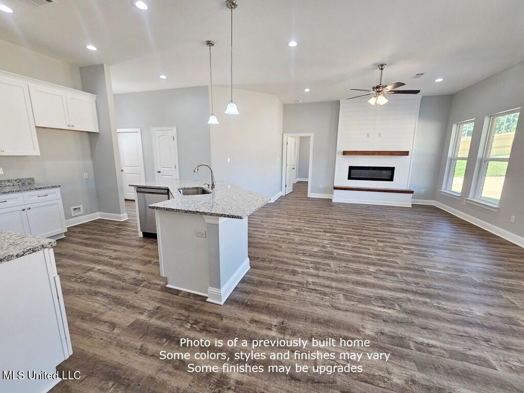 59 Forrest View Drive Property Photo 6