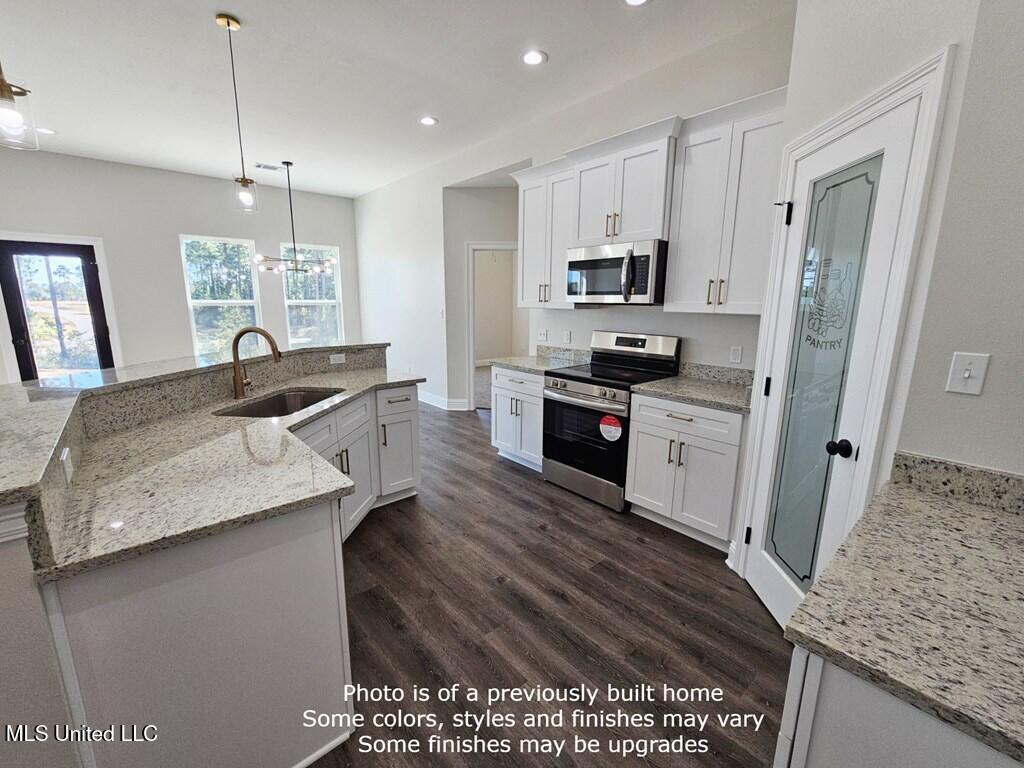 59 Forrest View Drive Property Photo 8