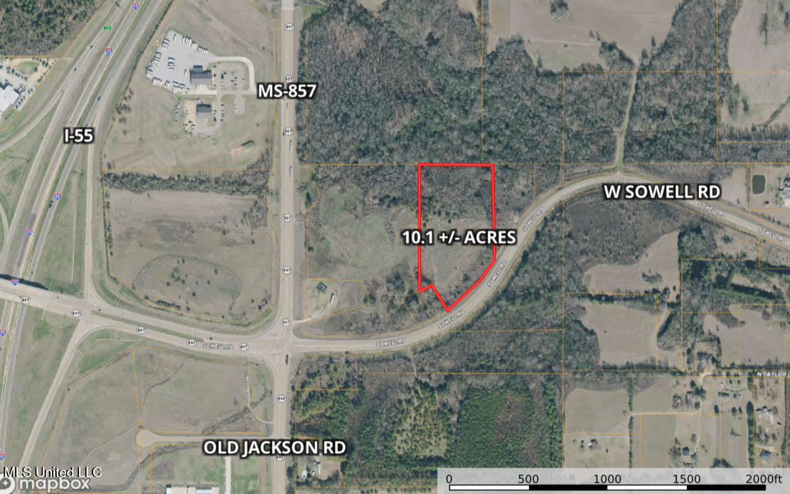 Sowell Road Property Photo 1