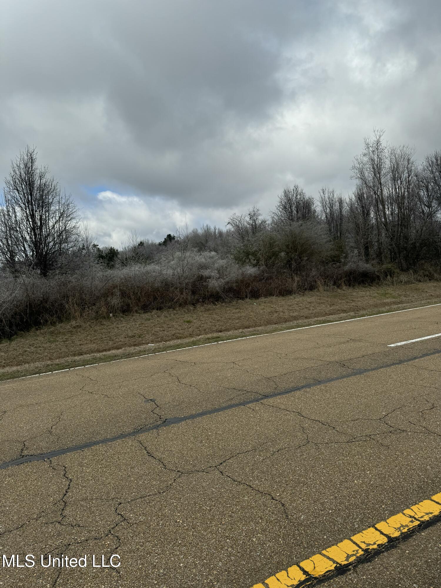 Sowell Road Property Photo 6
