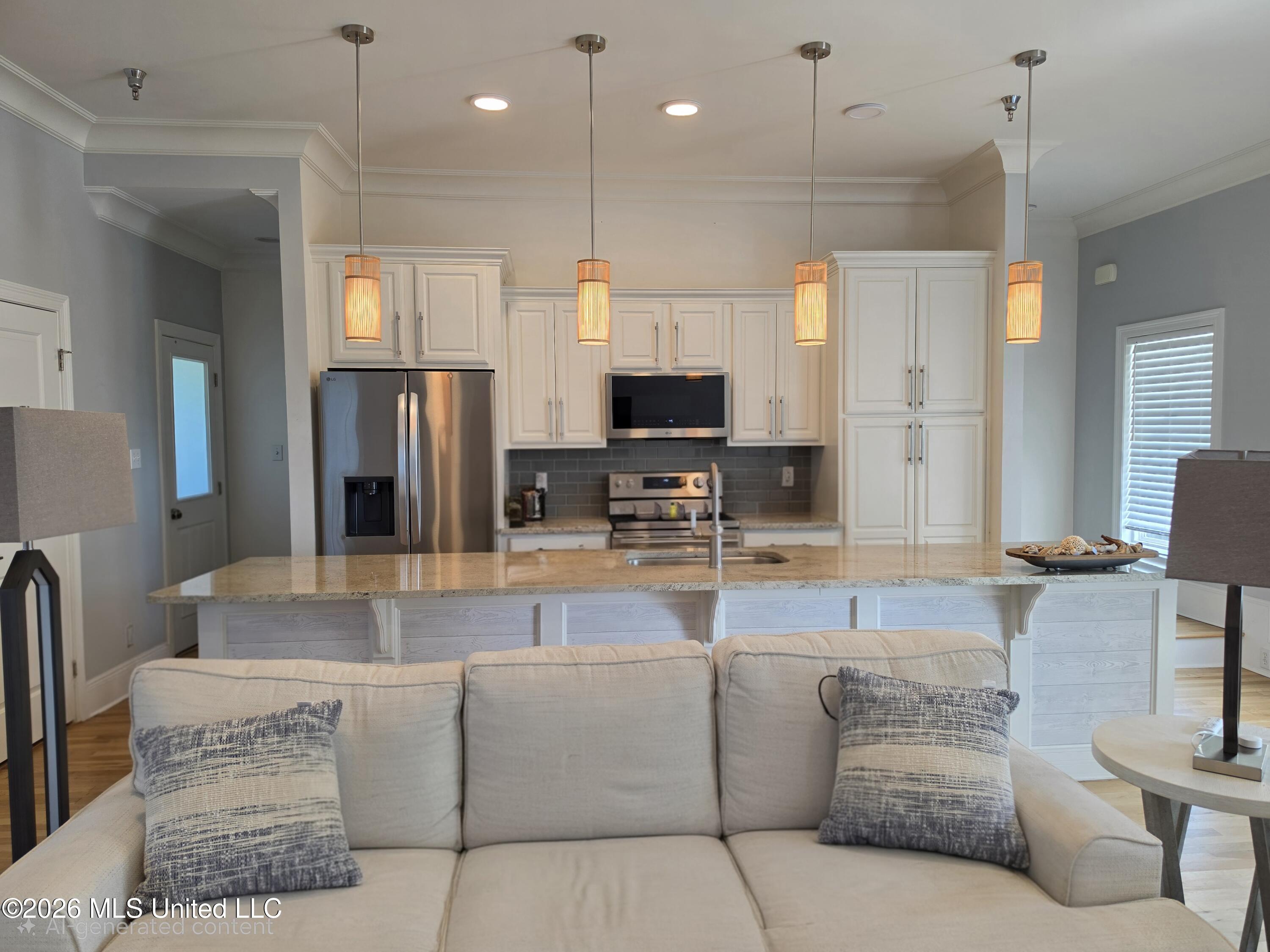 734 W Beach Boulevard Property Photo 4