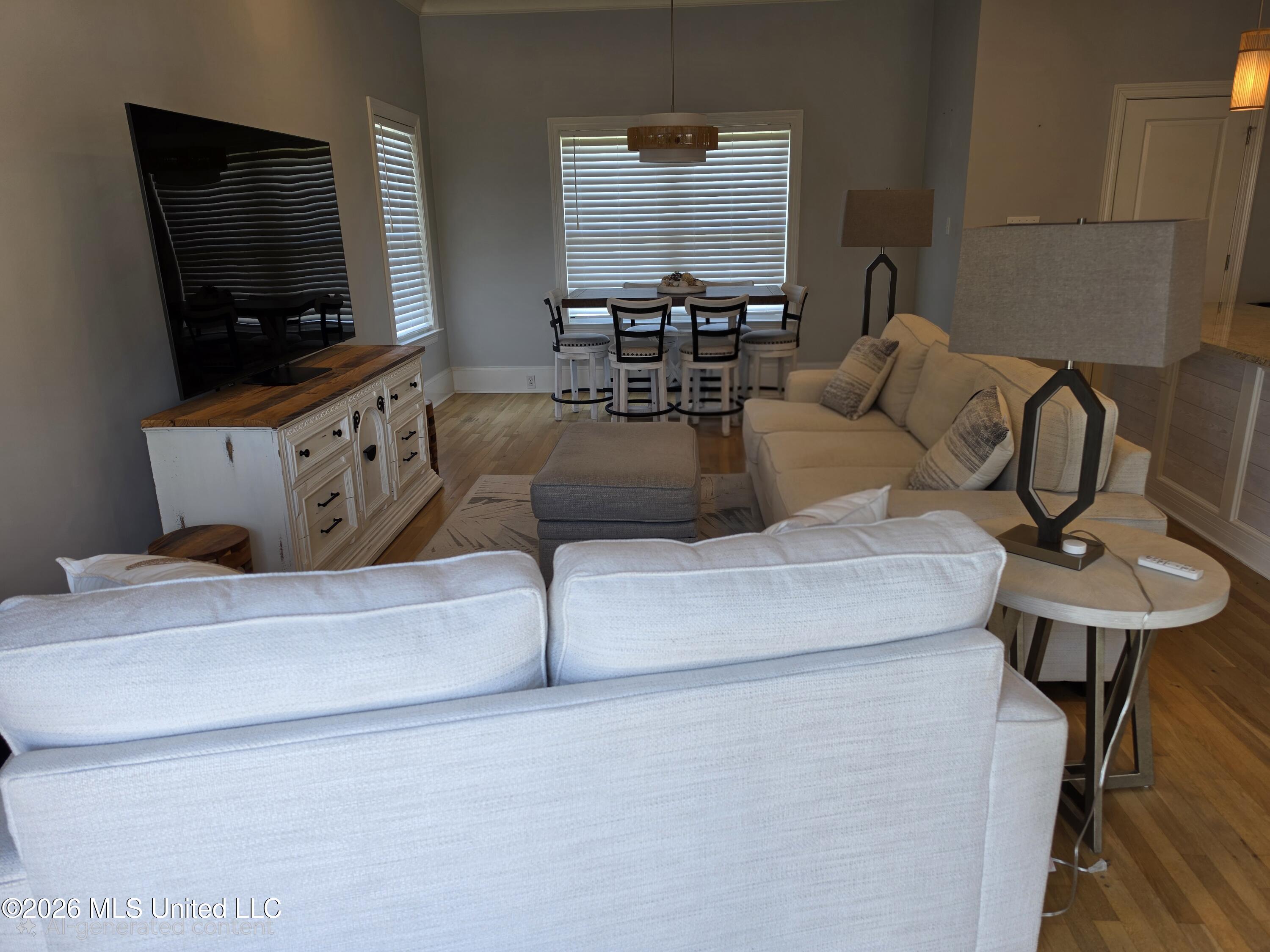 734 W Beach Boulevard Property Photo 11