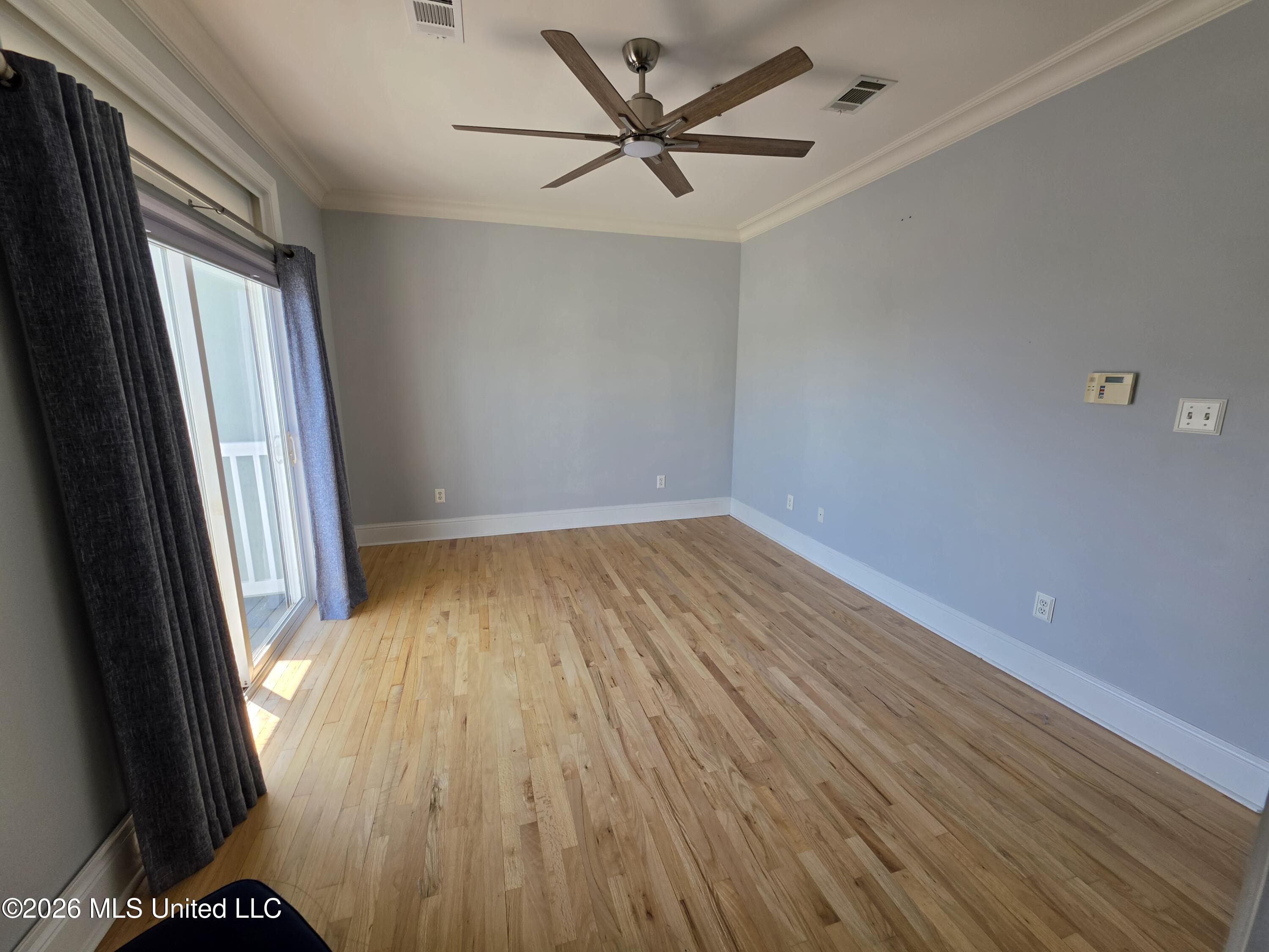 734 W Beach Boulevard Property Photo 17
