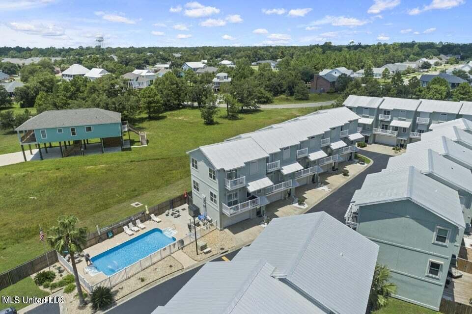 734 W Beach Boulevard Property Photo 31