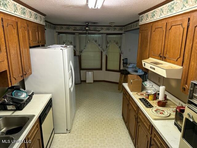 2952 Longwood Drive Property Photo 4