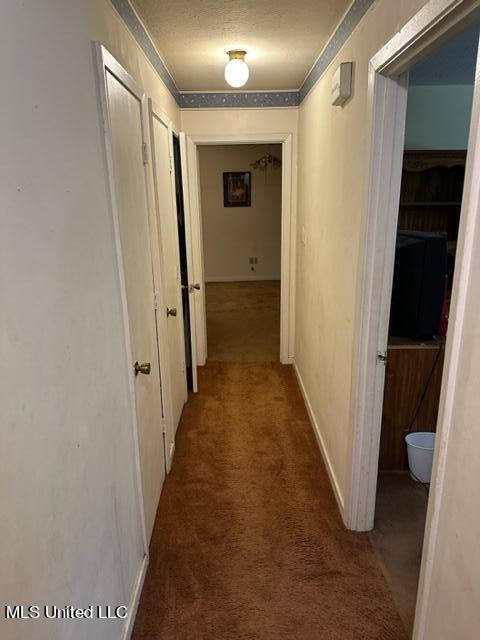 2952 Longwood Drive Property Photo 8