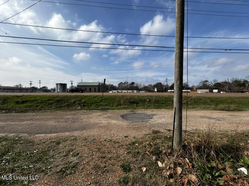1648 Carson Drive Property Photo 1