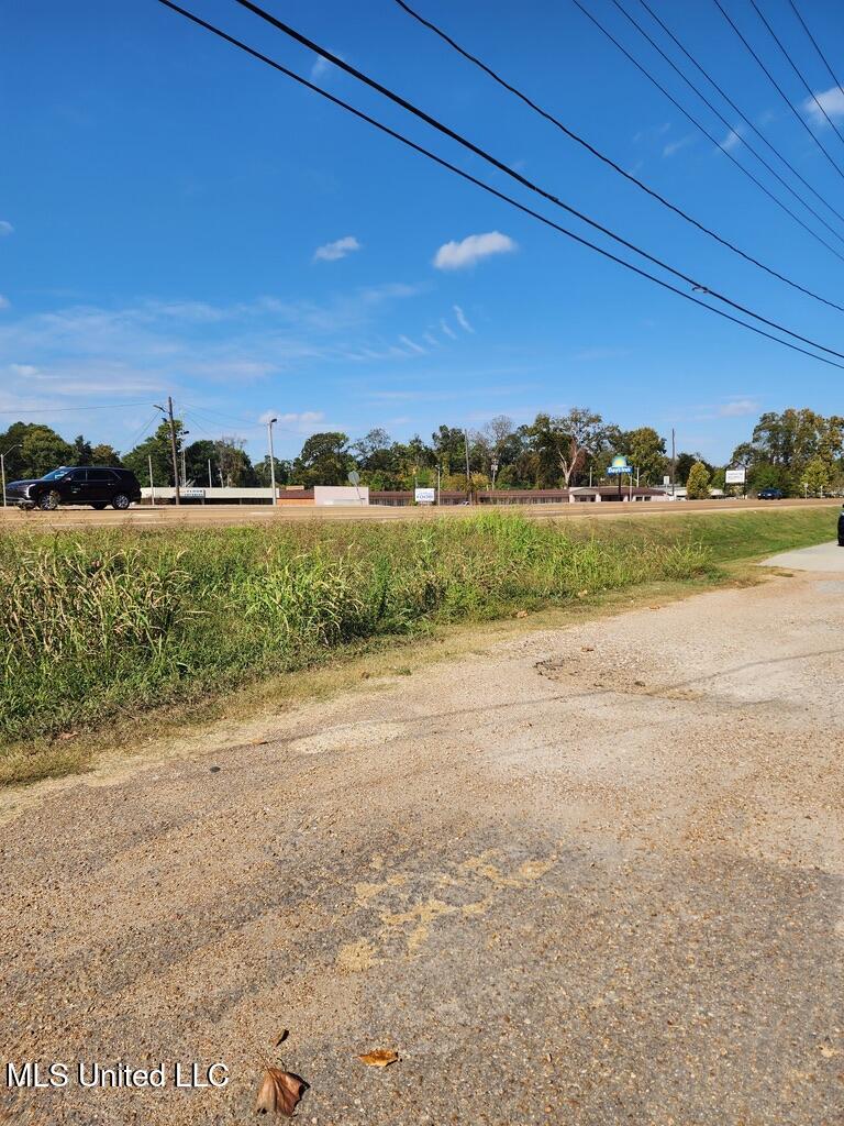 1648 Carson Drive Property Photo 4
