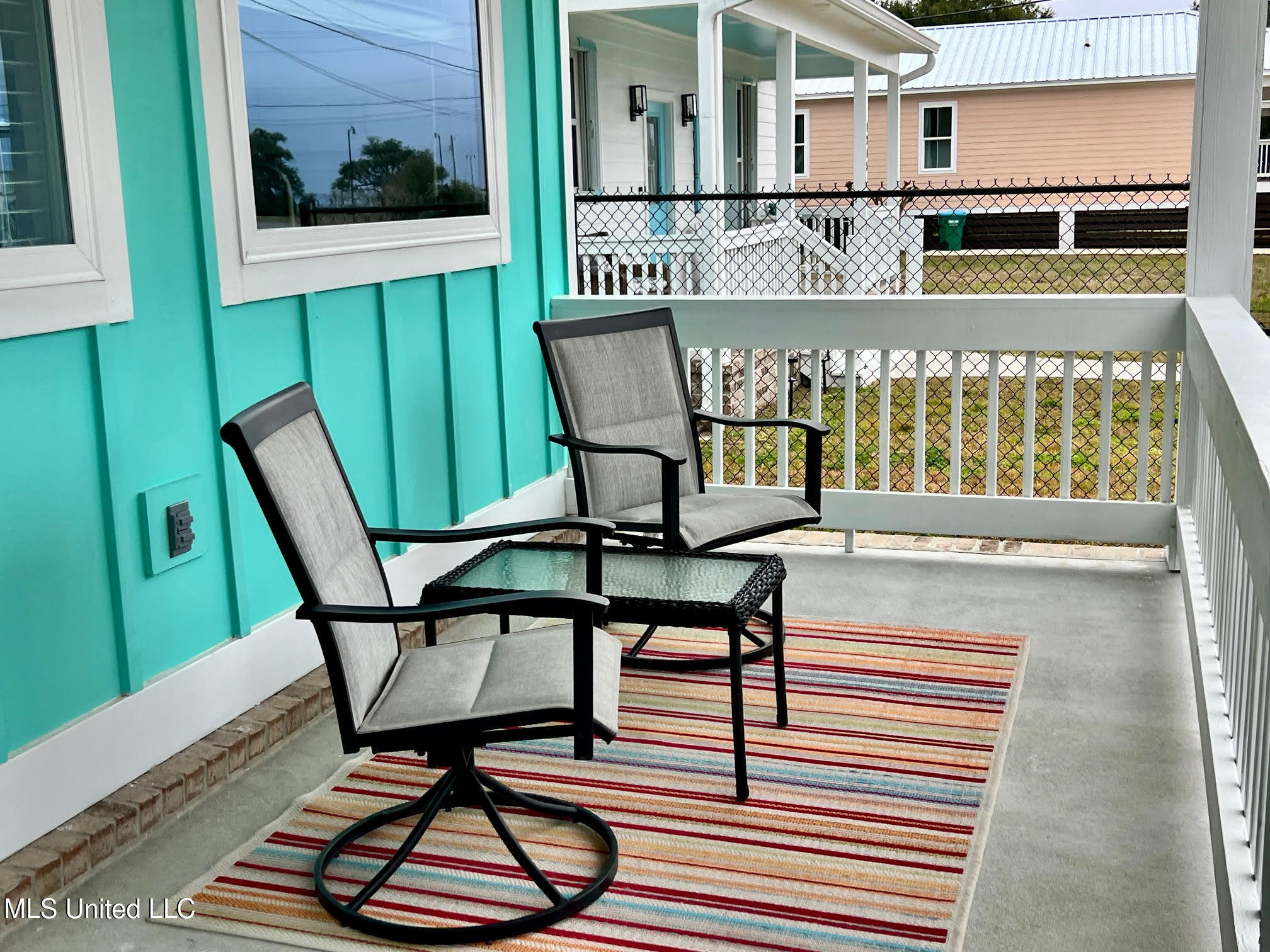 1211 Ocean View Drive Property Photo 3