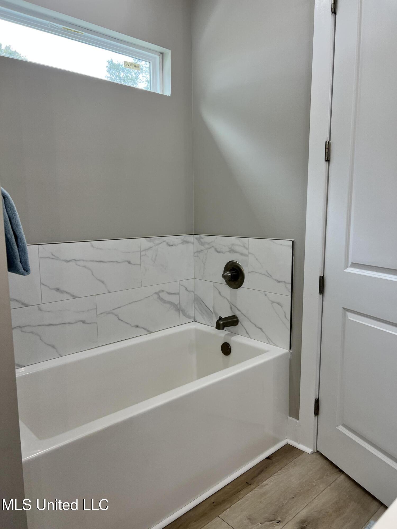 1211 Ocean View Drive Property Photo 28