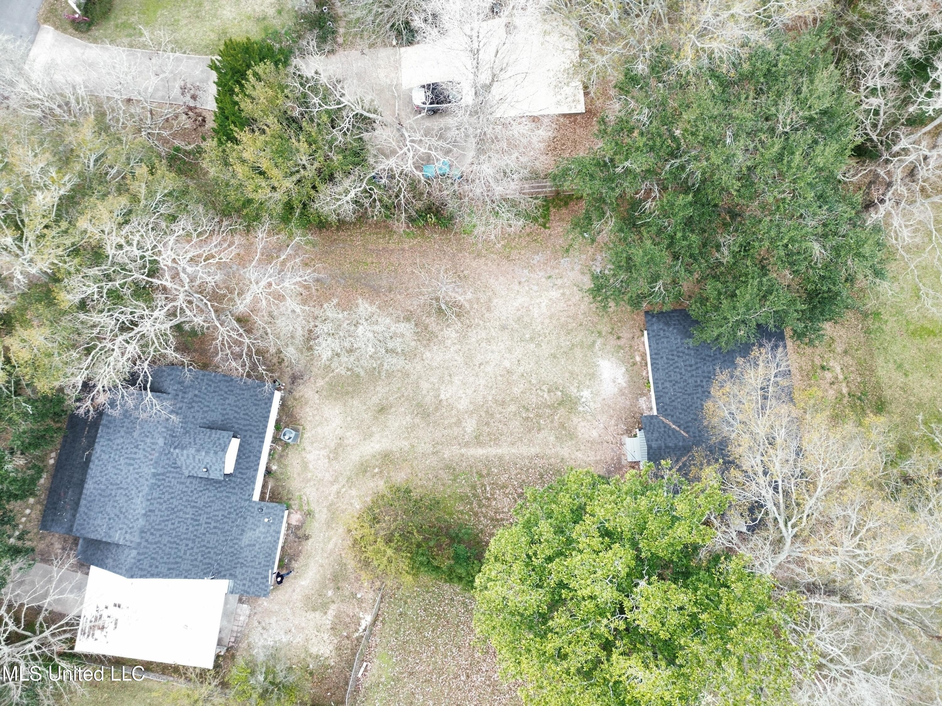 1103 Kell Avenue Property Photo 4