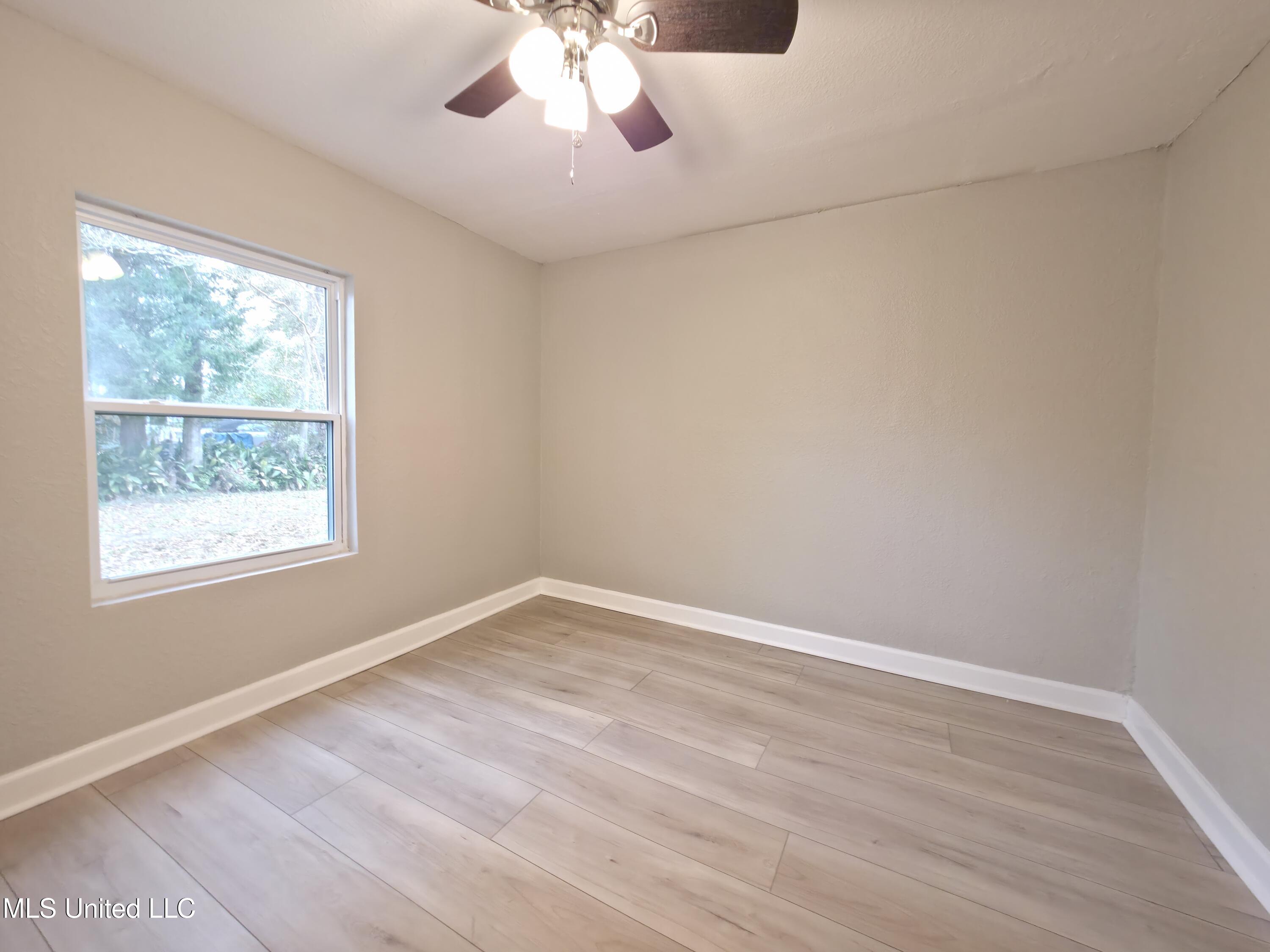 1103 Kell Avenue Property Photo 20