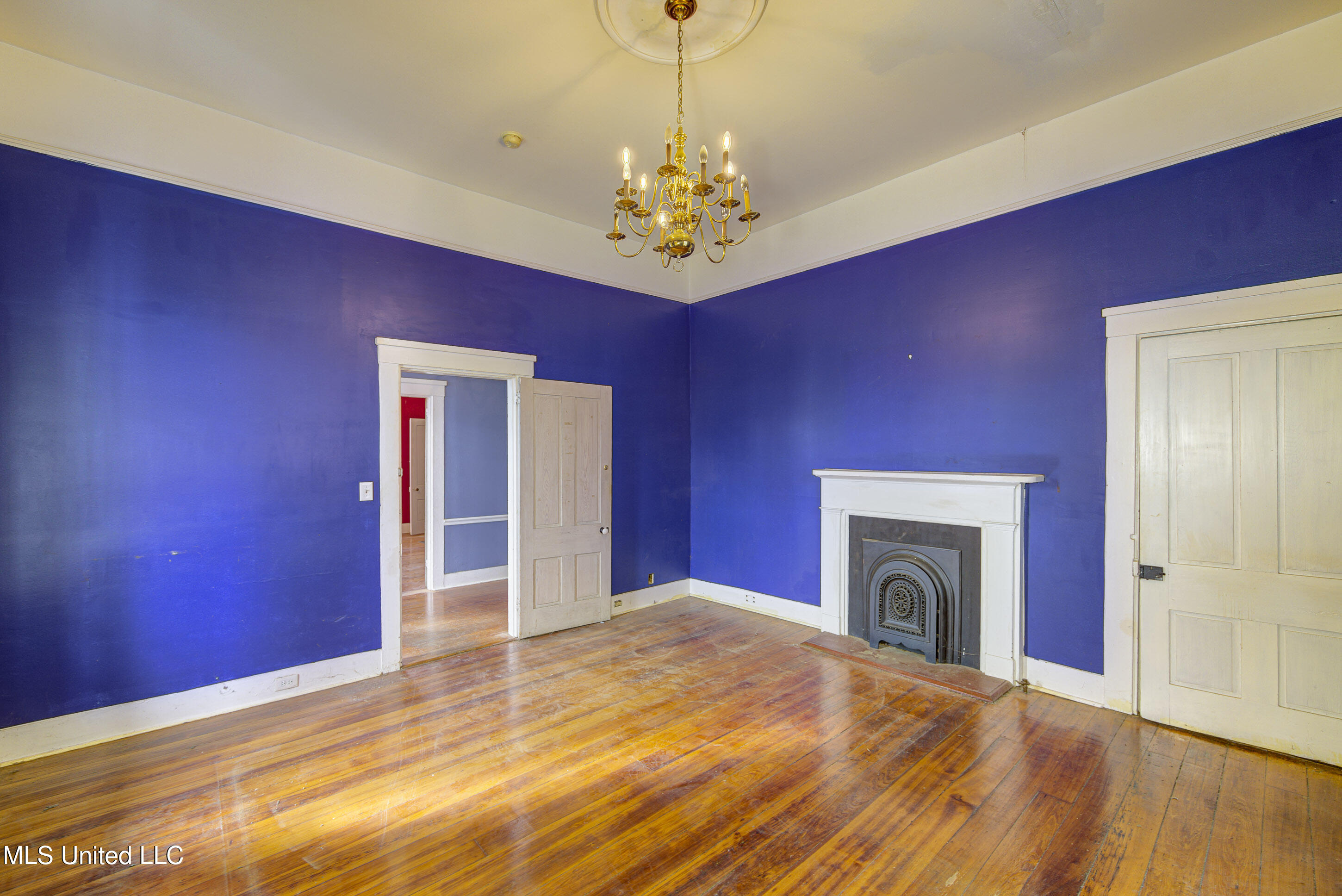 1115 Grove Street Property Photo 13