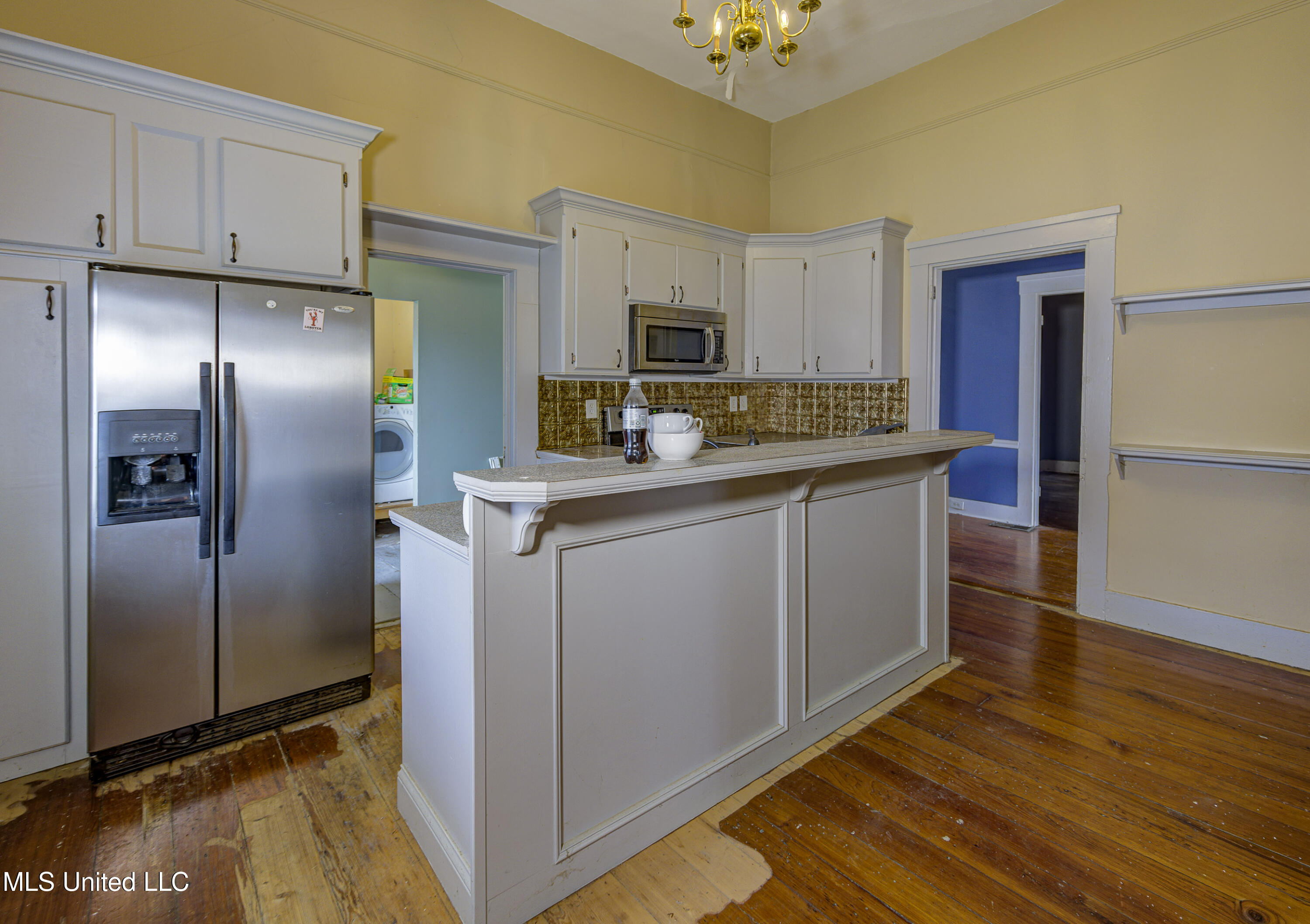 1115 Grove Street Property Photo 16