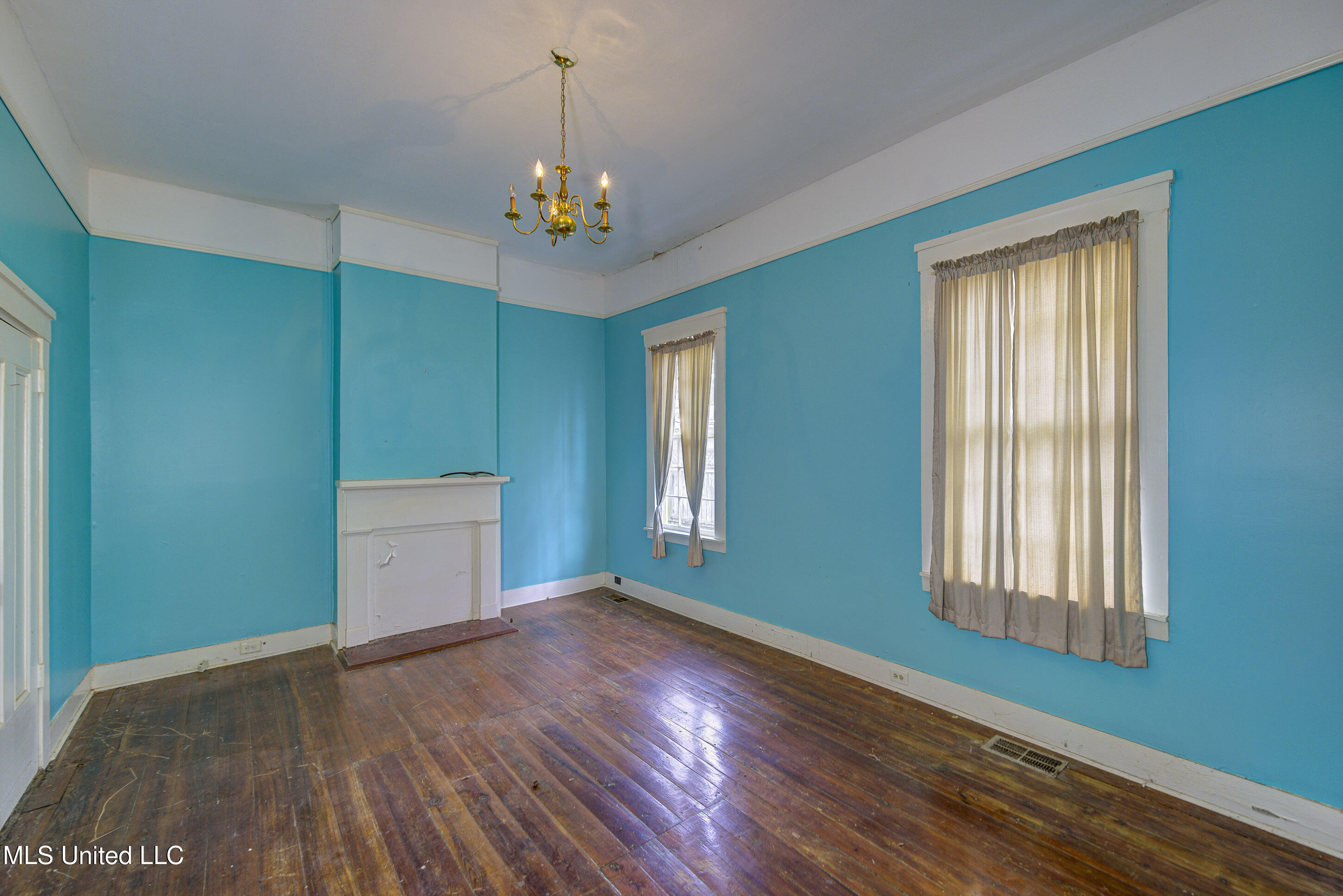 1115 Grove Street Property Photo 21