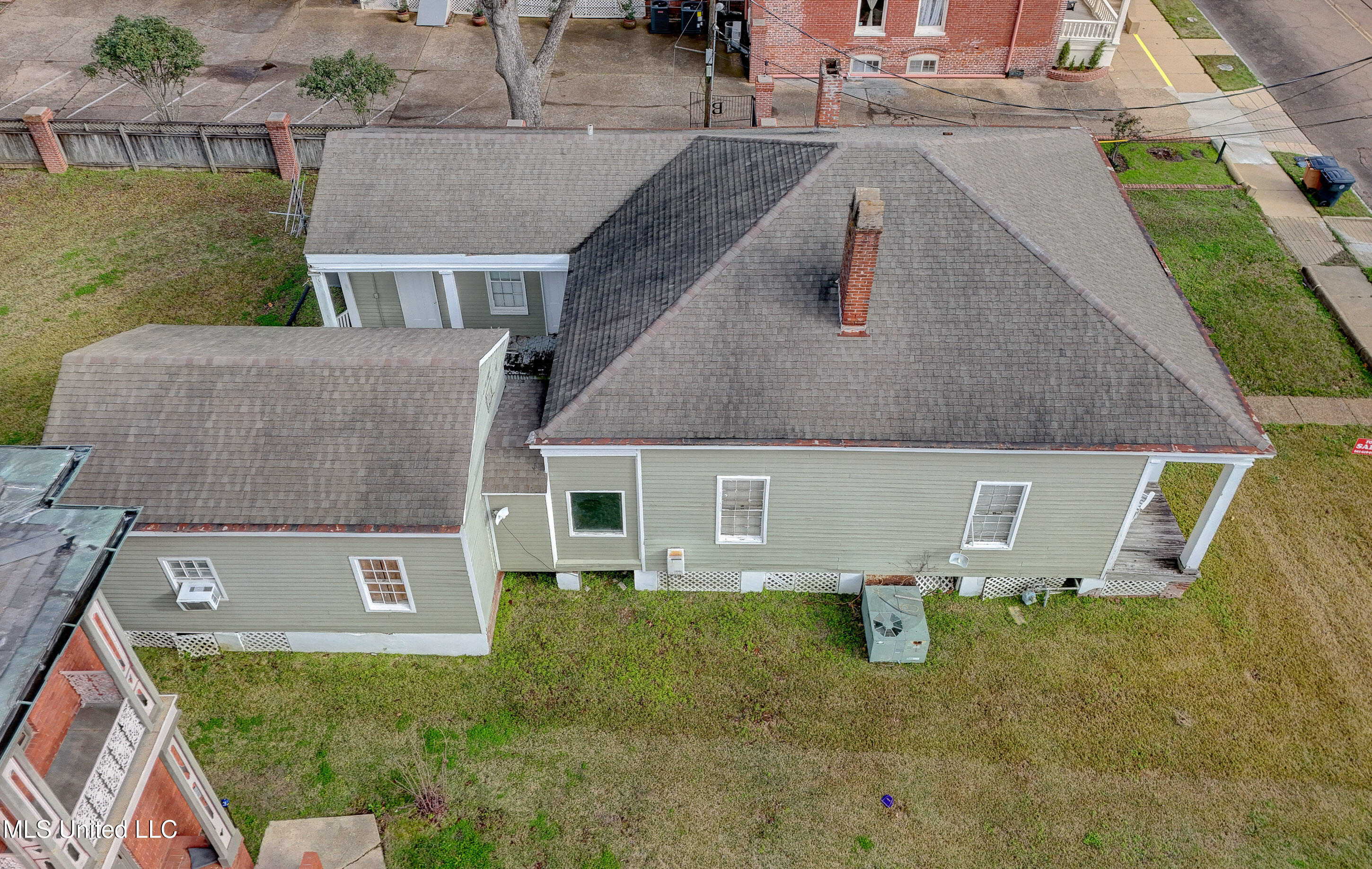 1115 Grove Street Property Photo 29