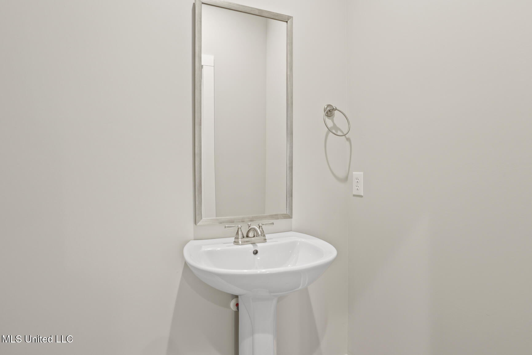 213 Grayson Place Property Photo 15