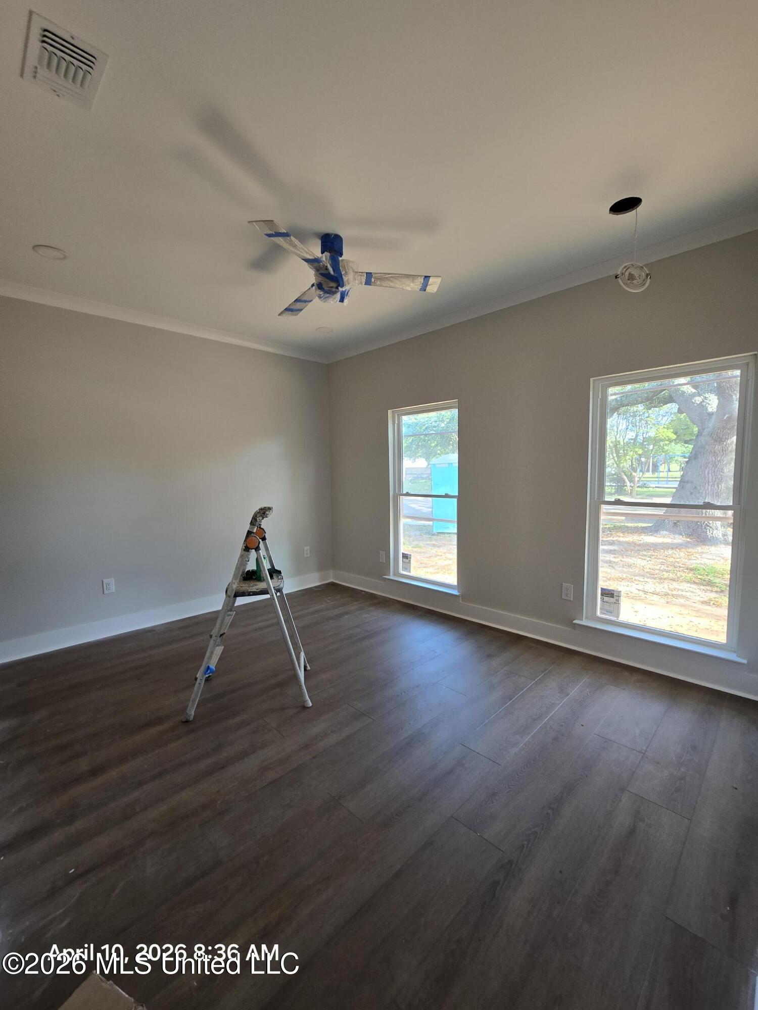 1409 2nd Street Property Photo 8