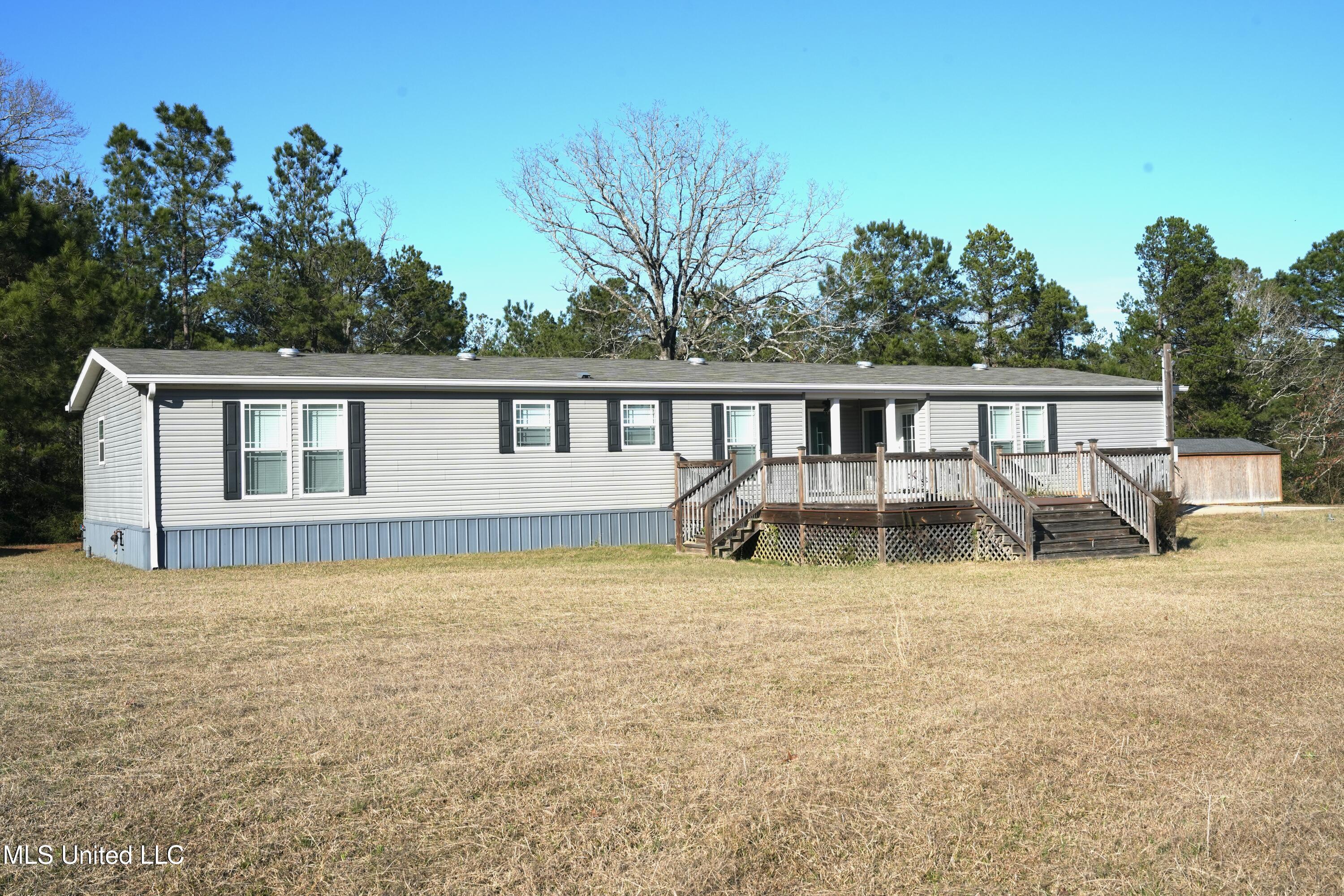 1082 Double M Property Photo 11