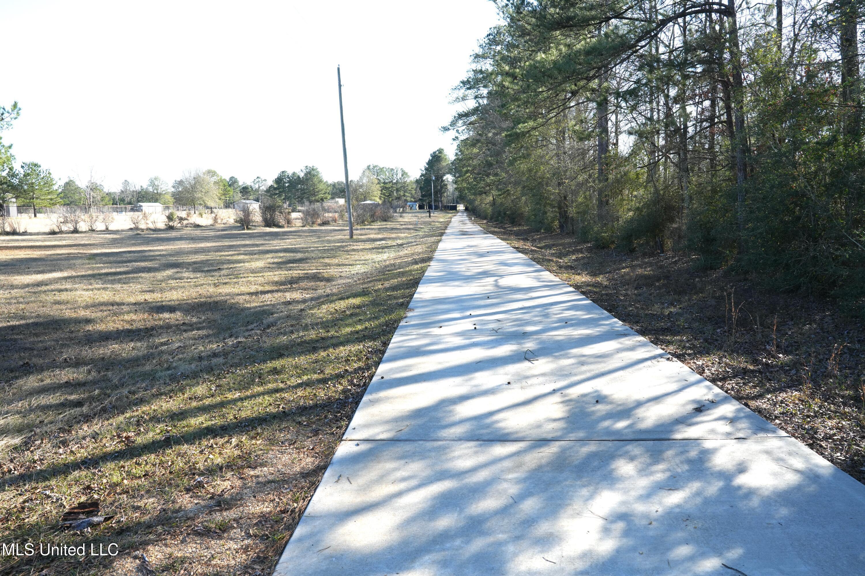 1082 Double M Property Photo 12