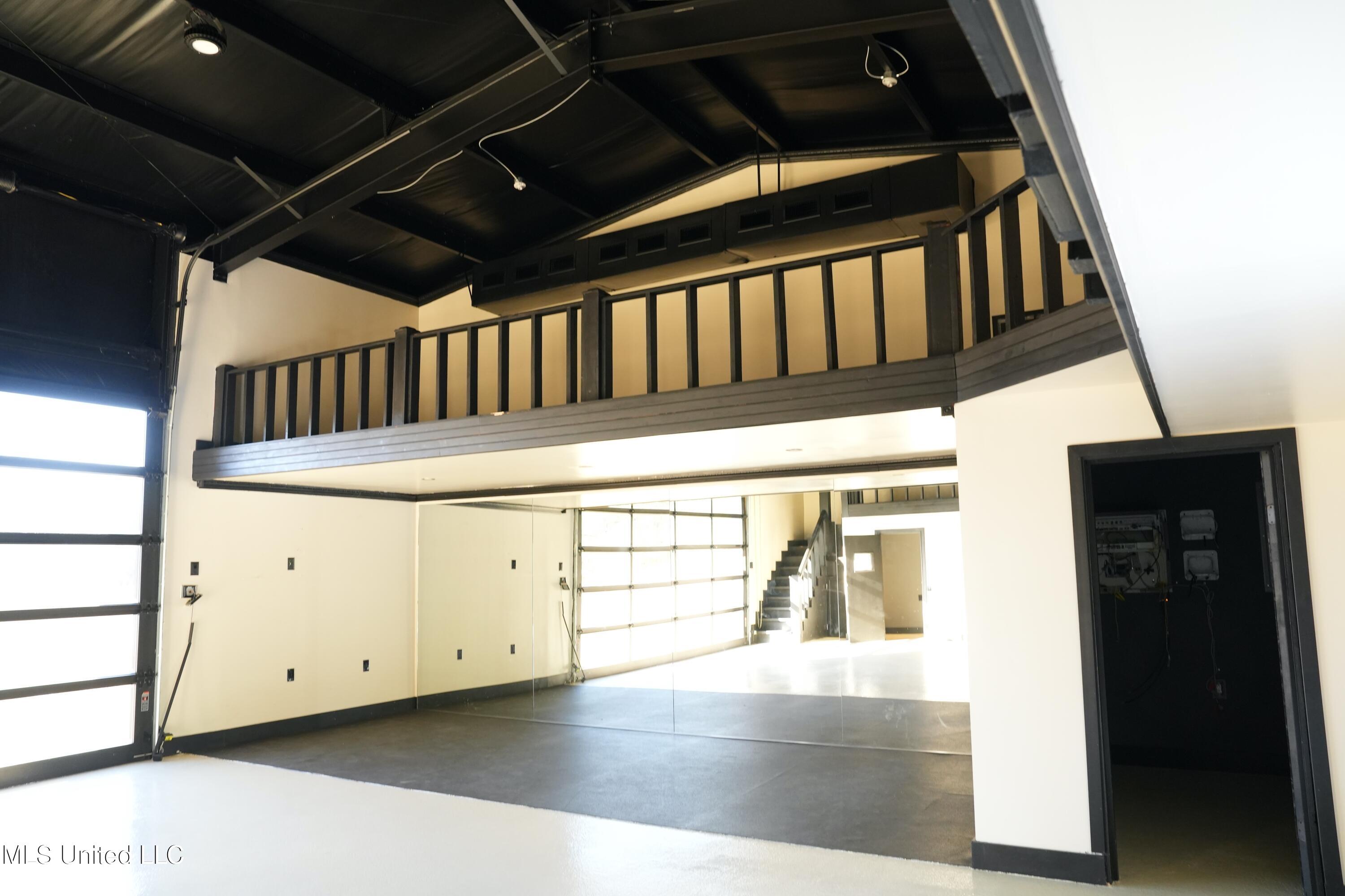 1082 Double M Property Photo 16