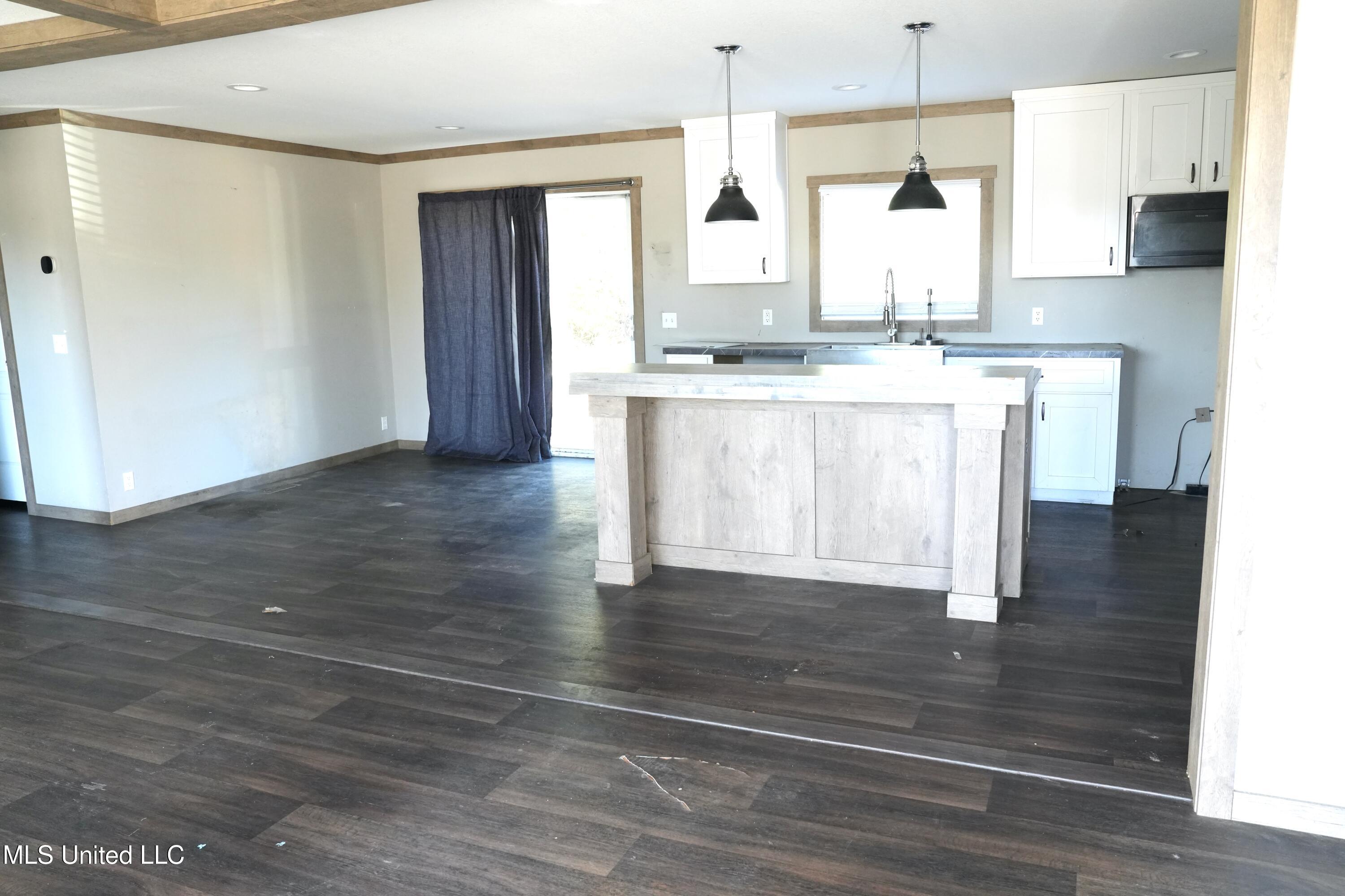 1082 Double M Property Photo 17