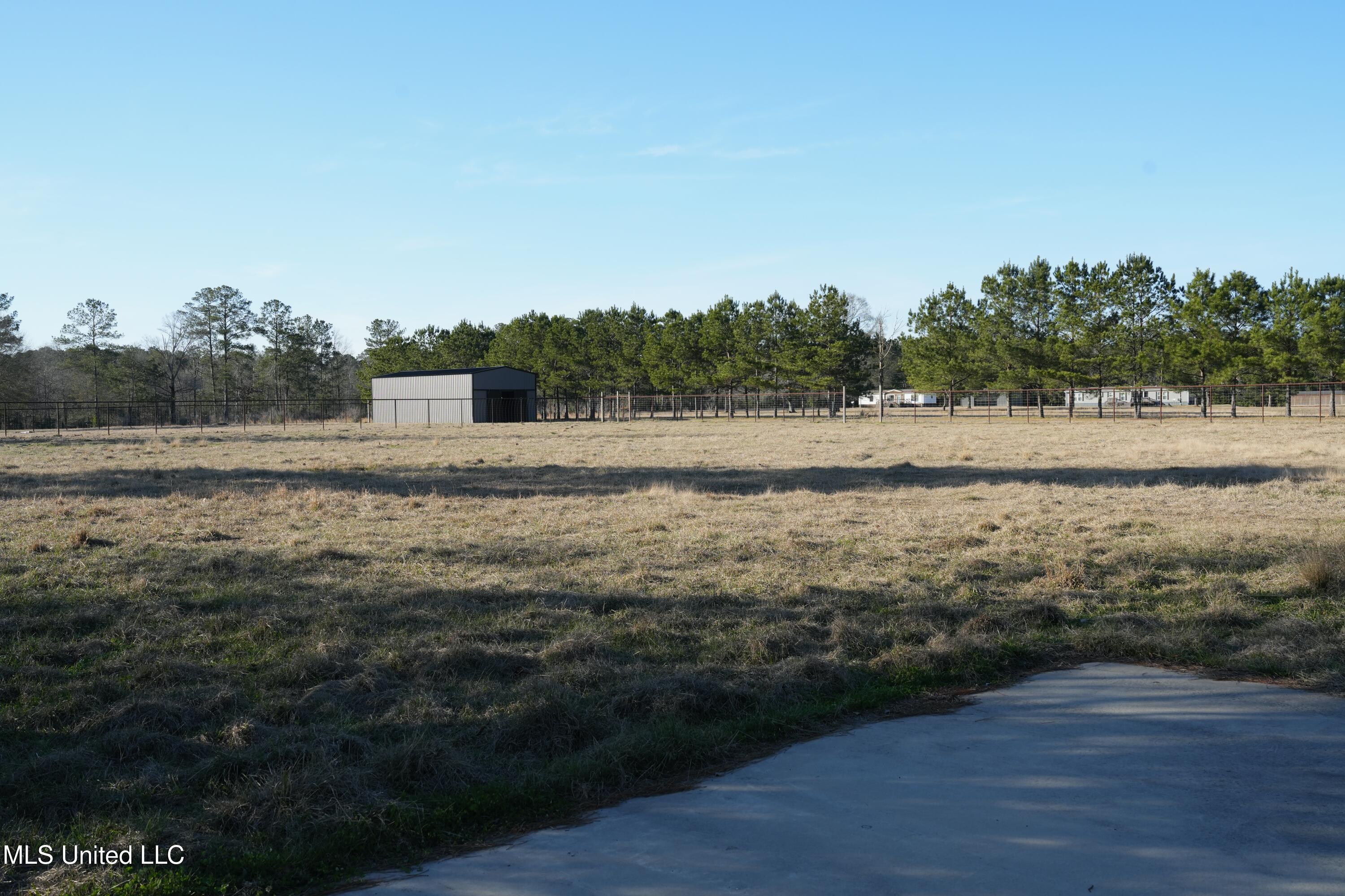 1082 Double M Property Photo 35