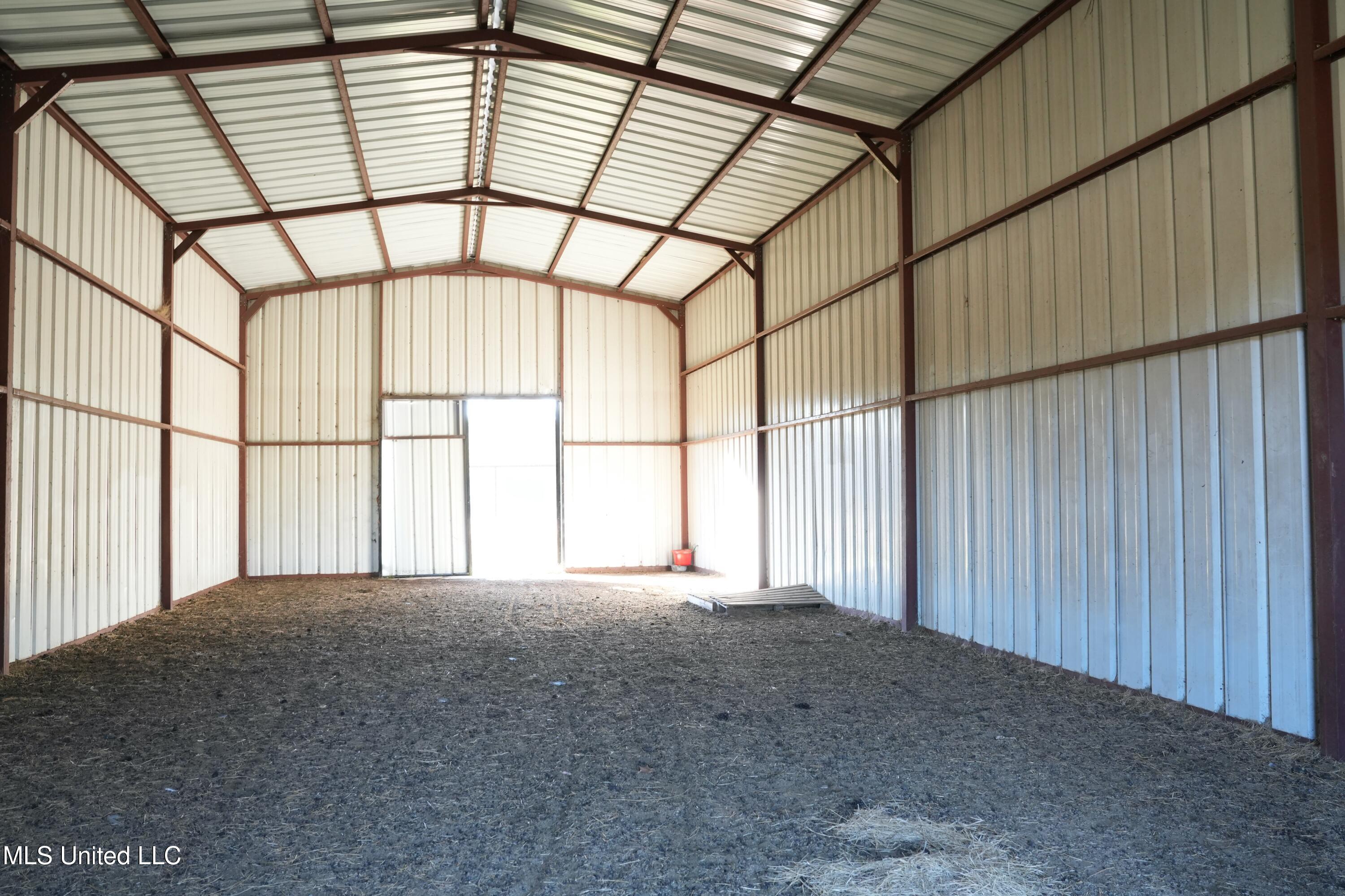 1082 Double M Property Photo 36
