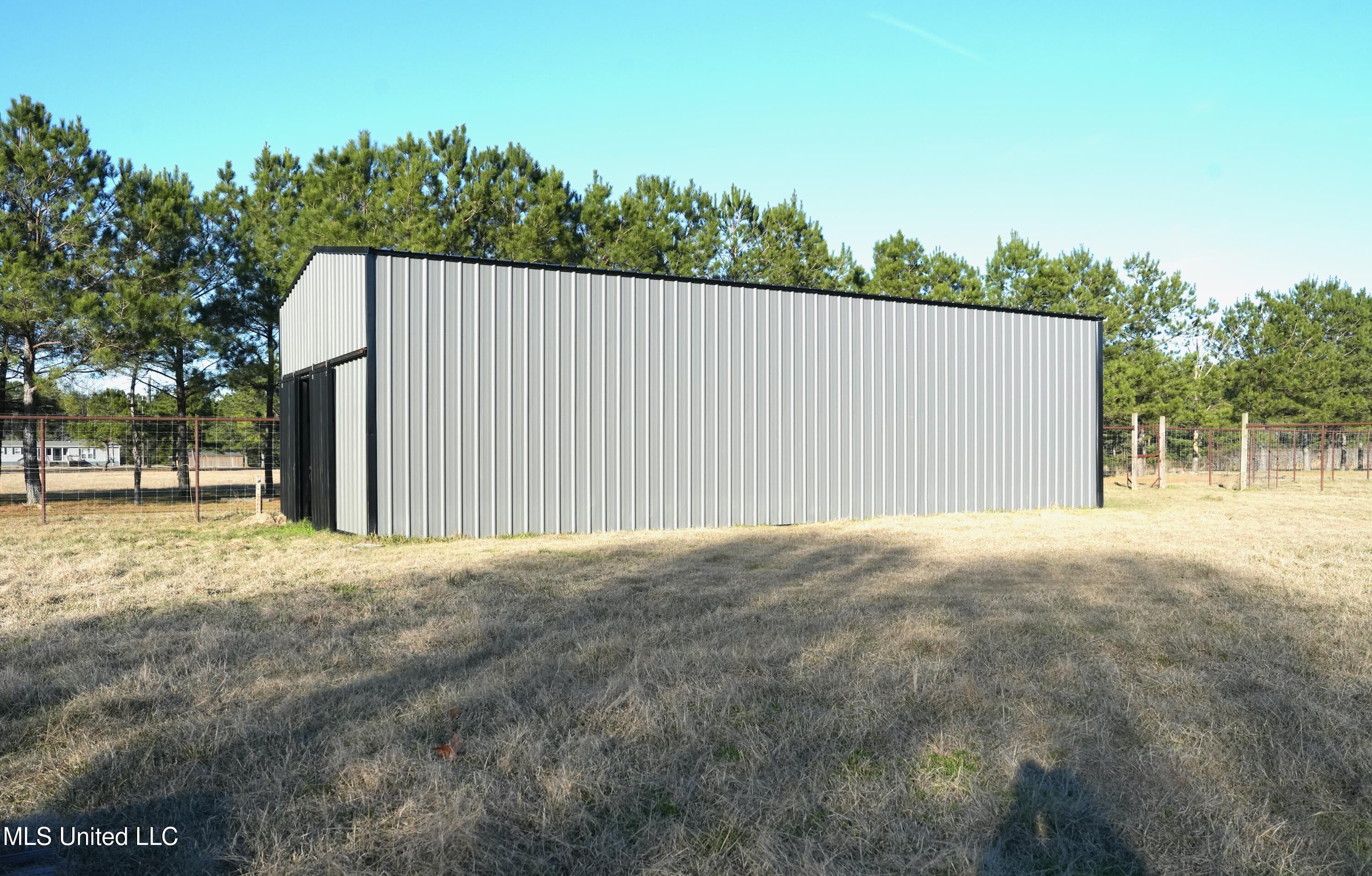 1082 Double M Property Photo 37