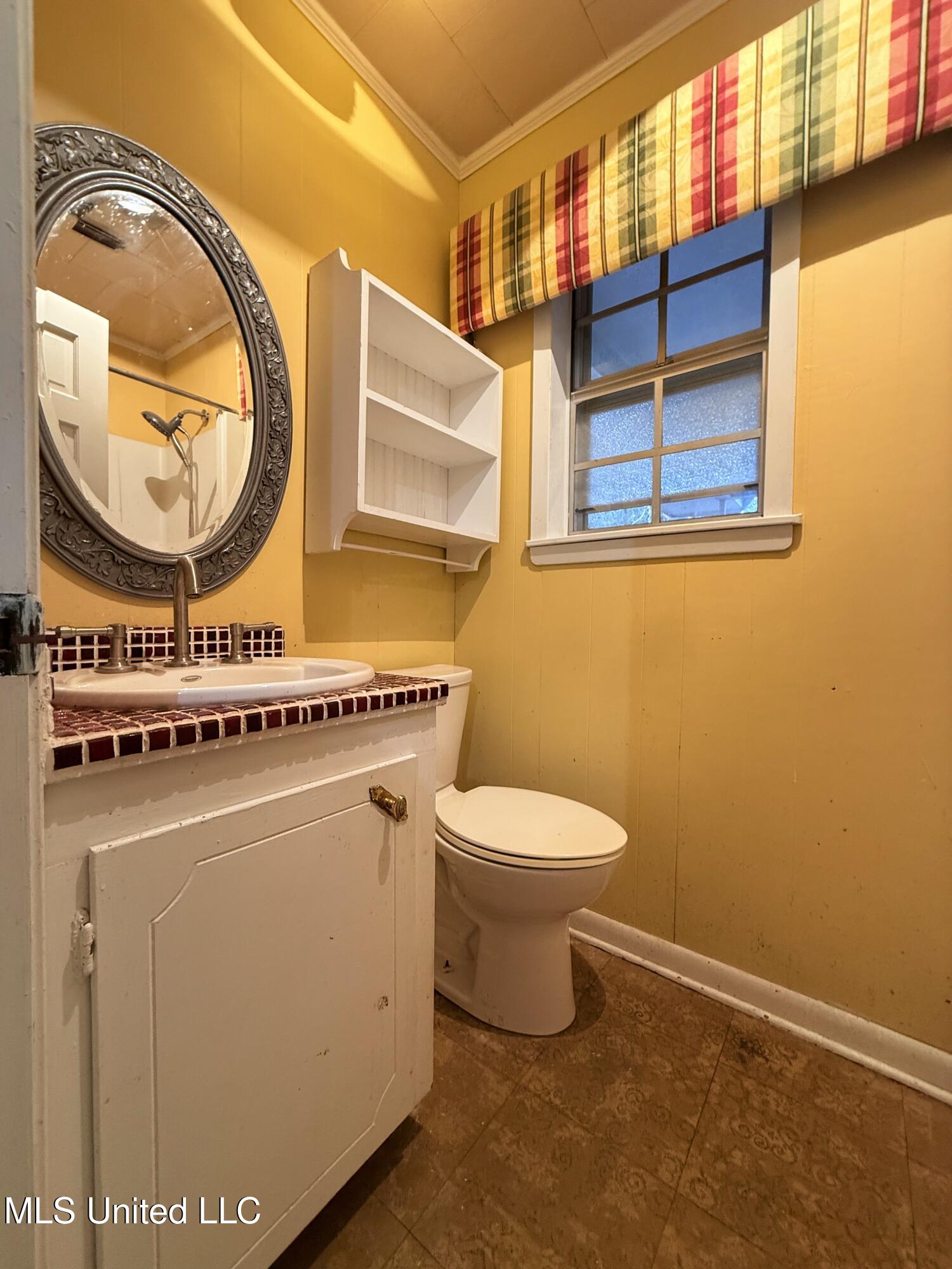 1406 Vermont Avenue Property Photo 8