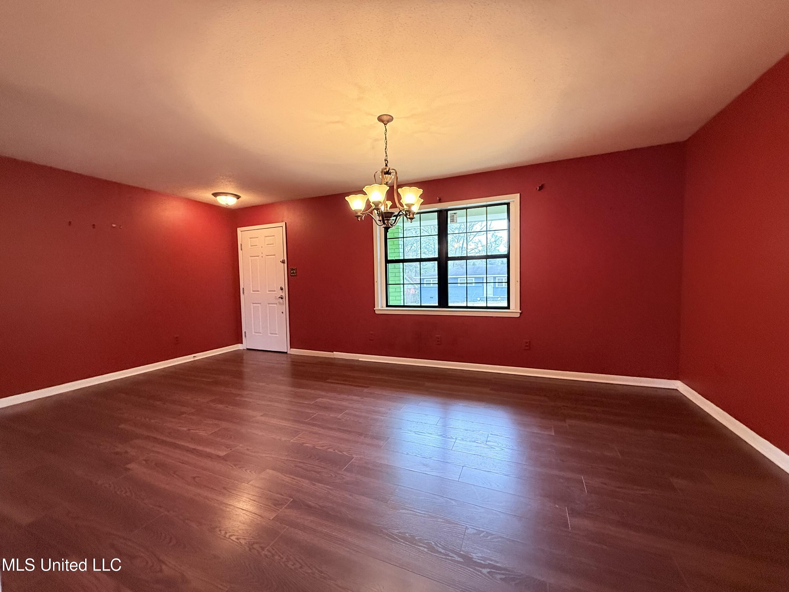 1406 Vermont Avenue Property Photo 9