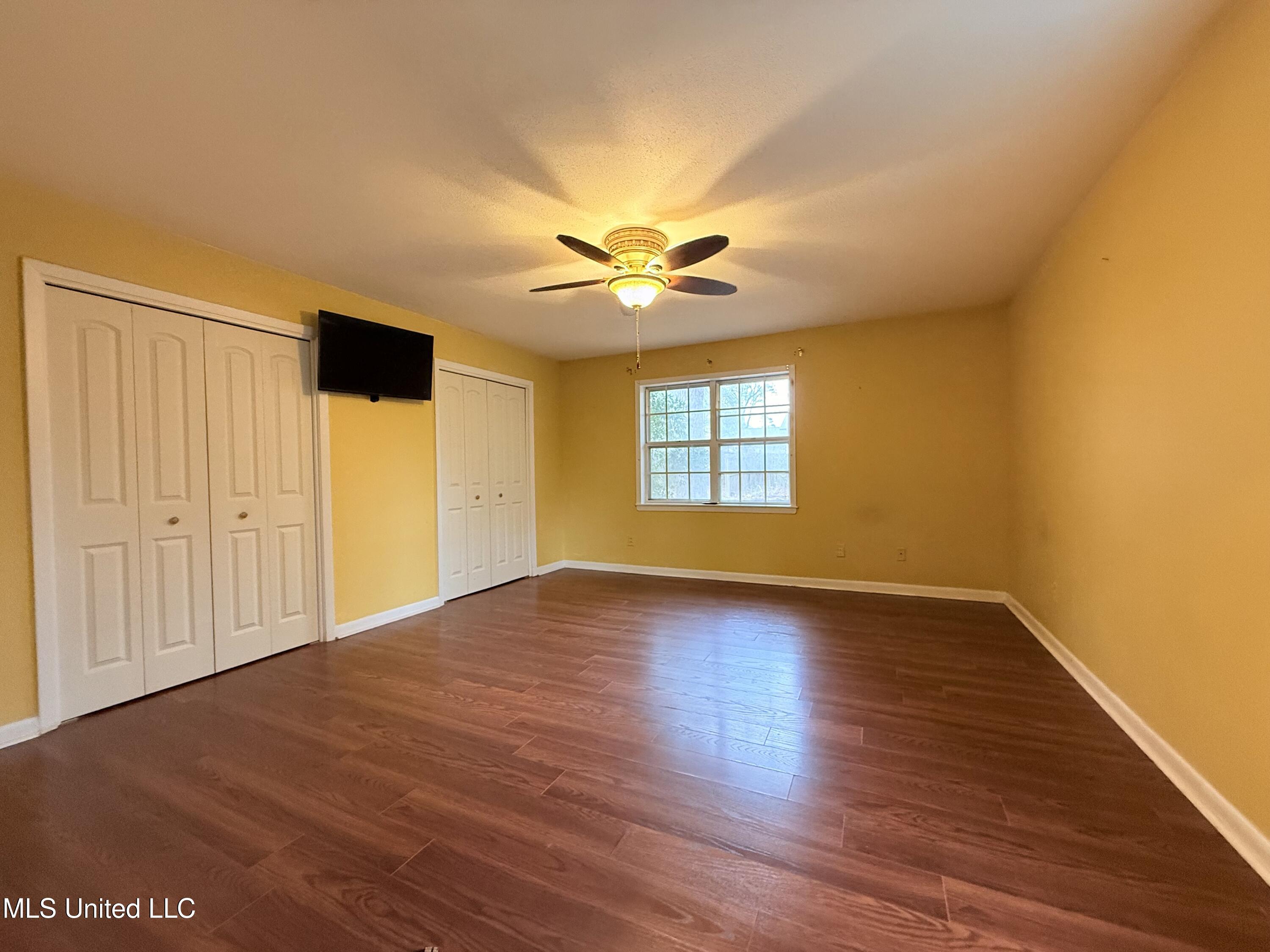 1406 Vermont Avenue Property Photo 17