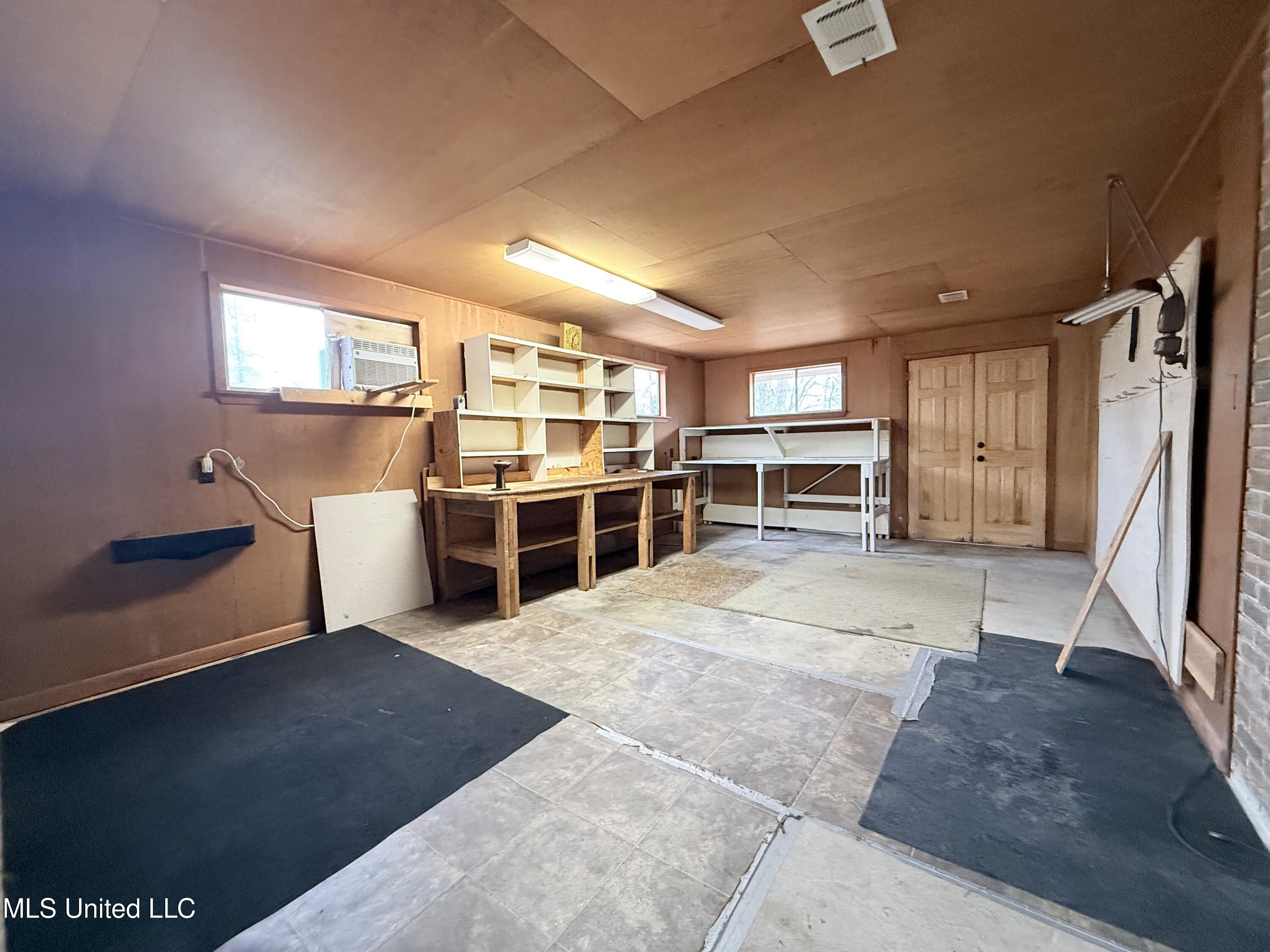 1406 Vermont Avenue Property Photo 21