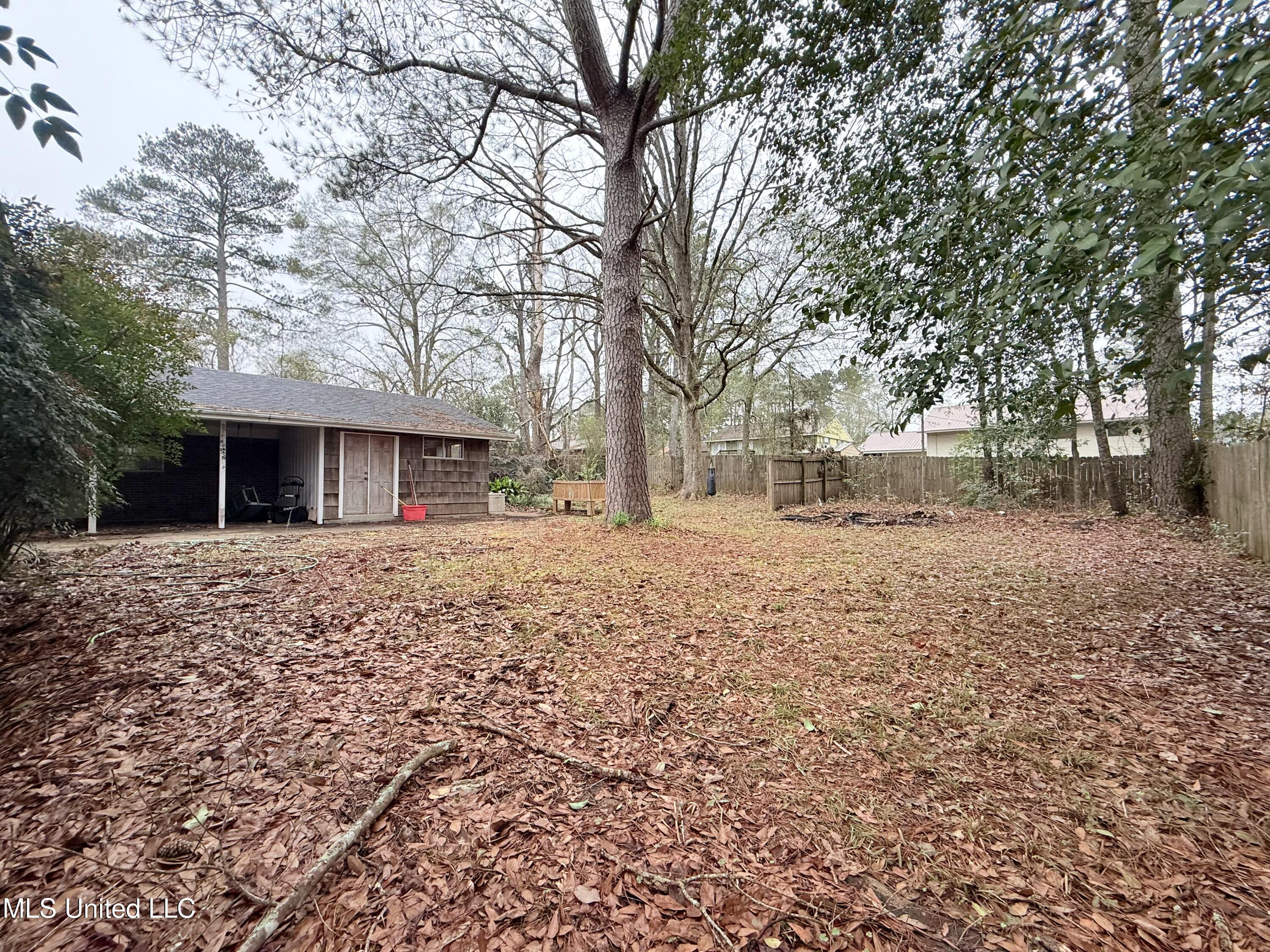 1406 Vermont Avenue Property Photo 24