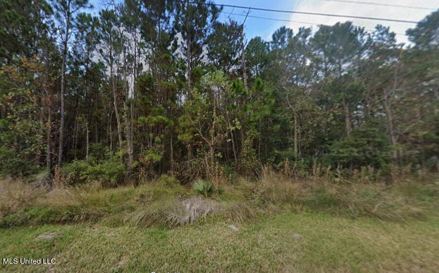 Na Fourteenth Street Property Photo 3