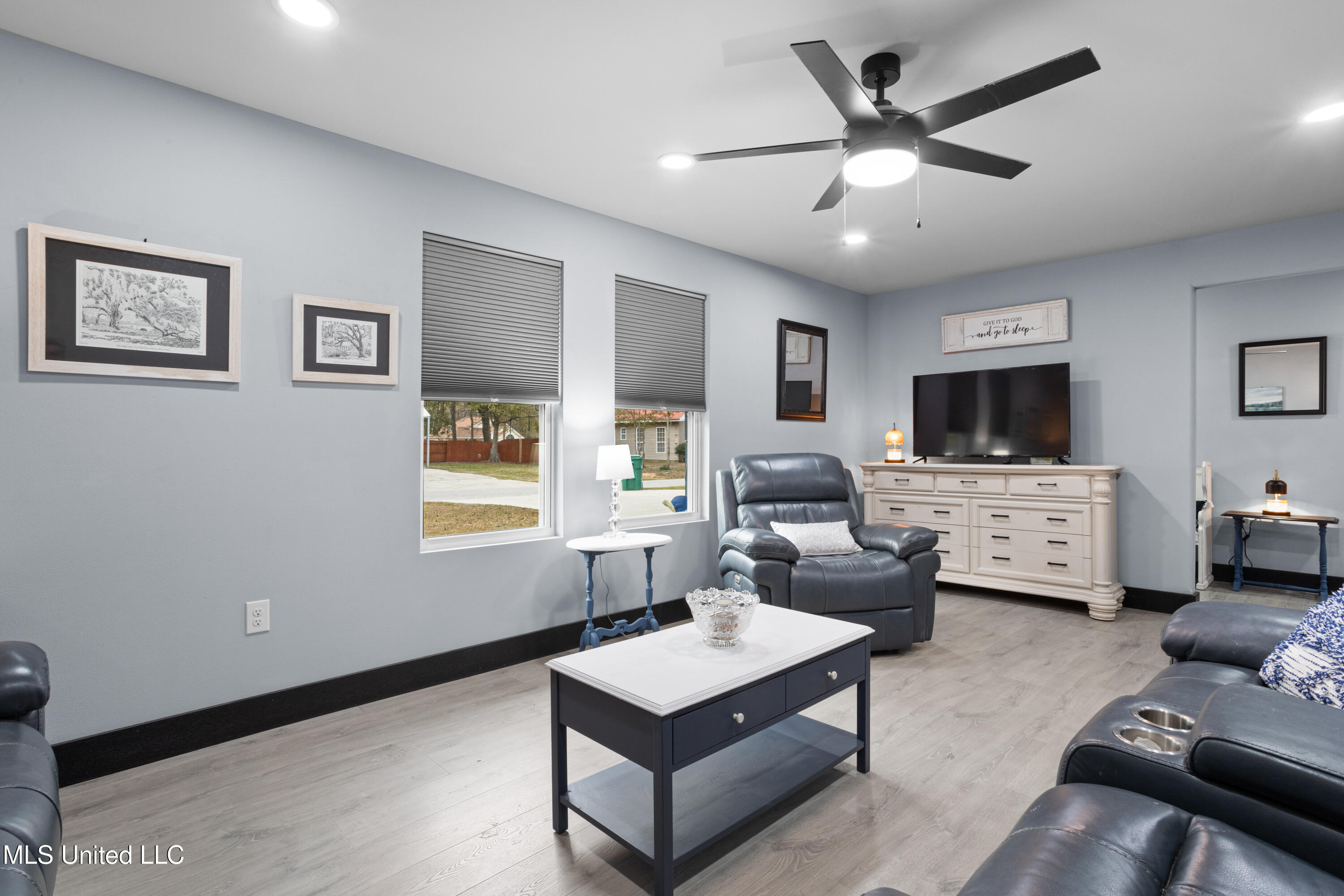 254 Pine Ridge Drive Property Photo 11