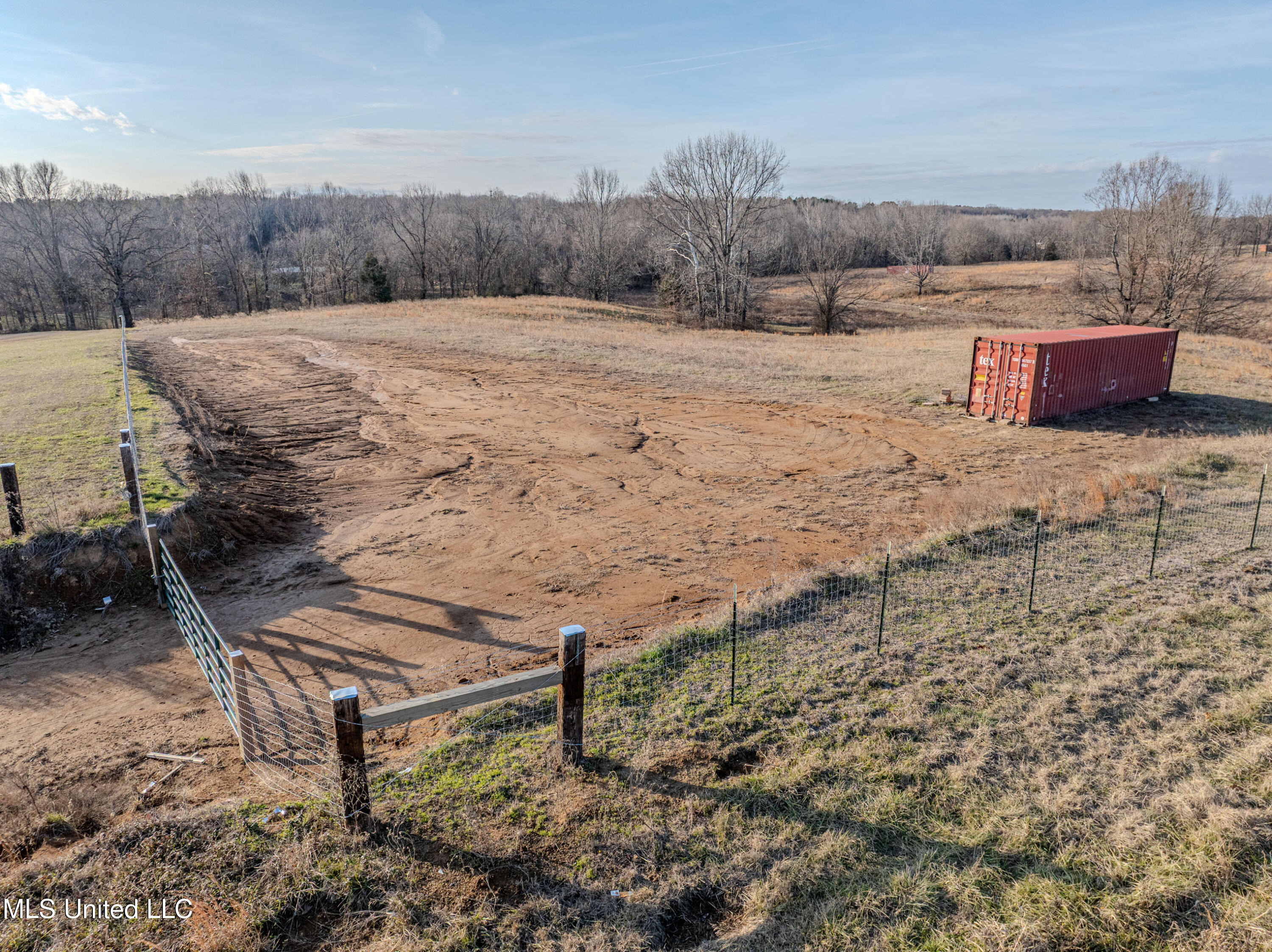 2 Boggan Lane Property Photo 9