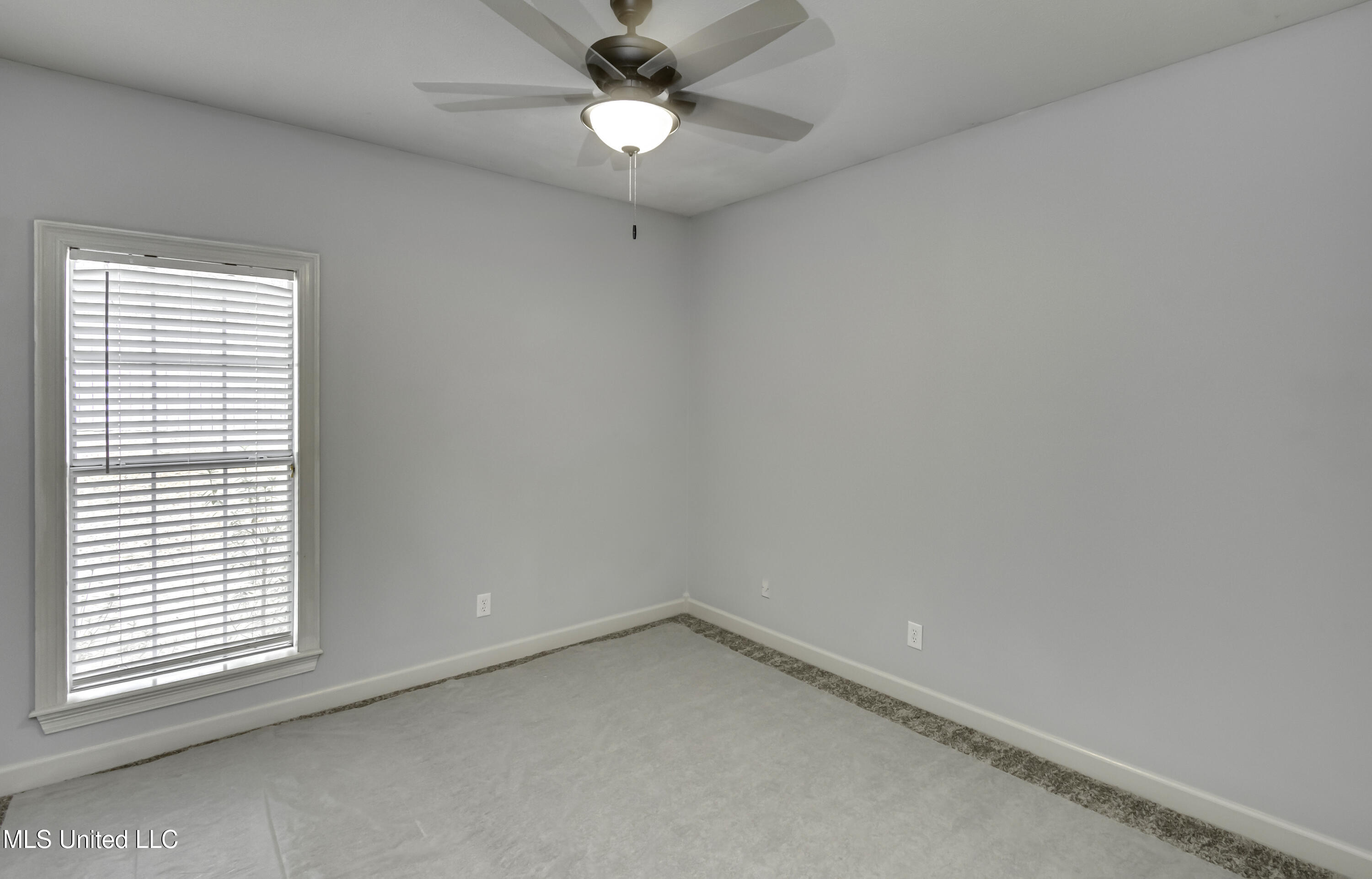 619 Hampshire Place Property Photo 52