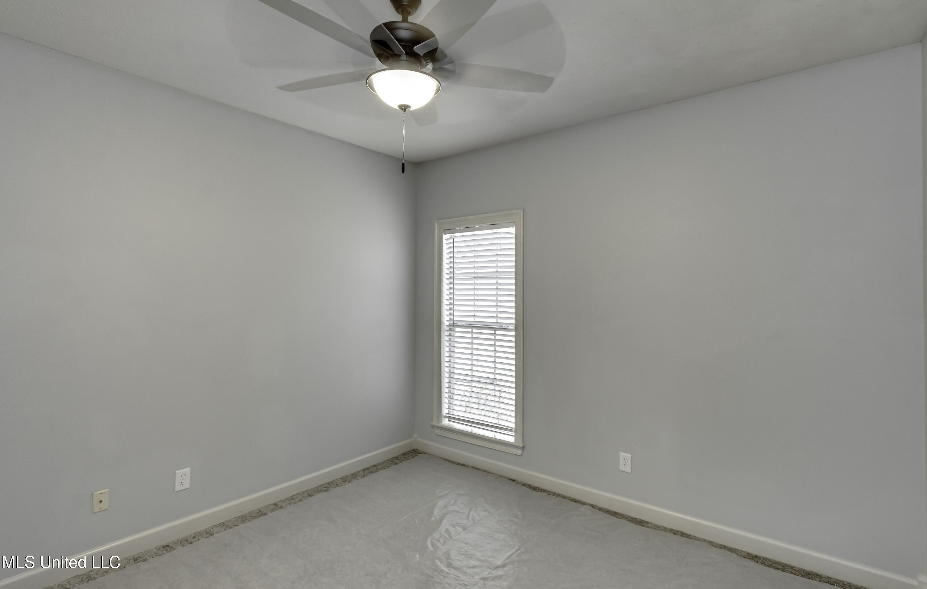 619 Hampshire Place Property Photo 53