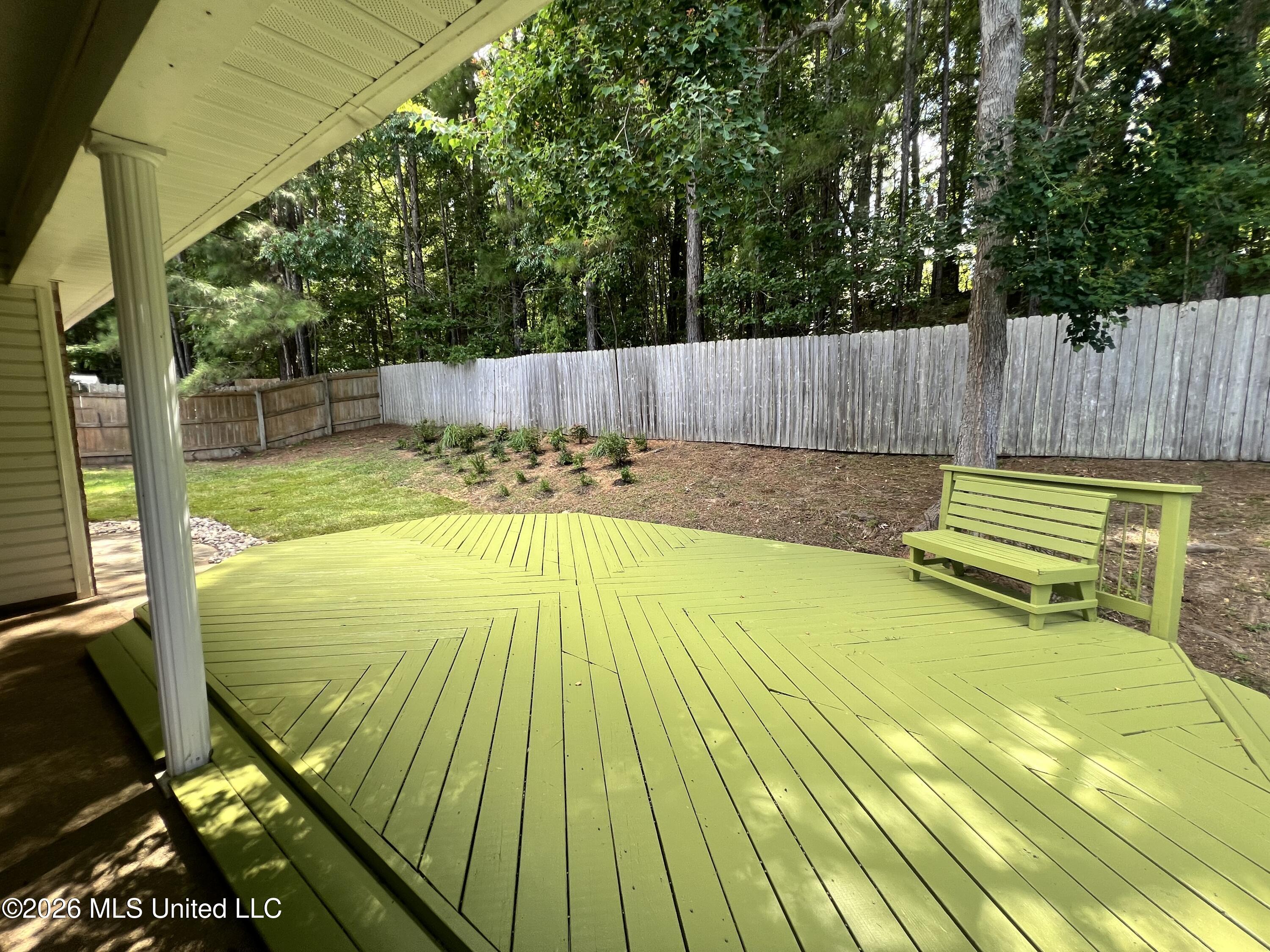 619 Hampshire Place Property Photo 62