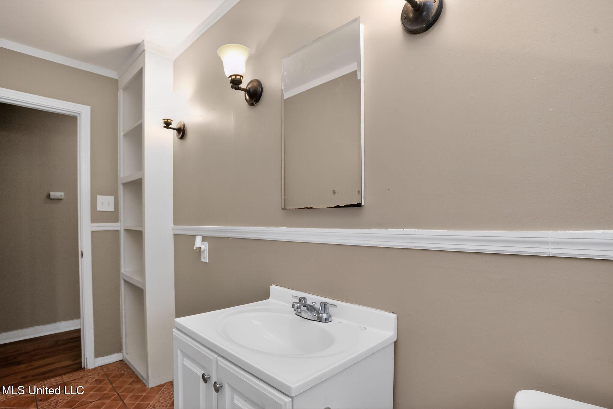 945 Valencia Street Property Photo 33