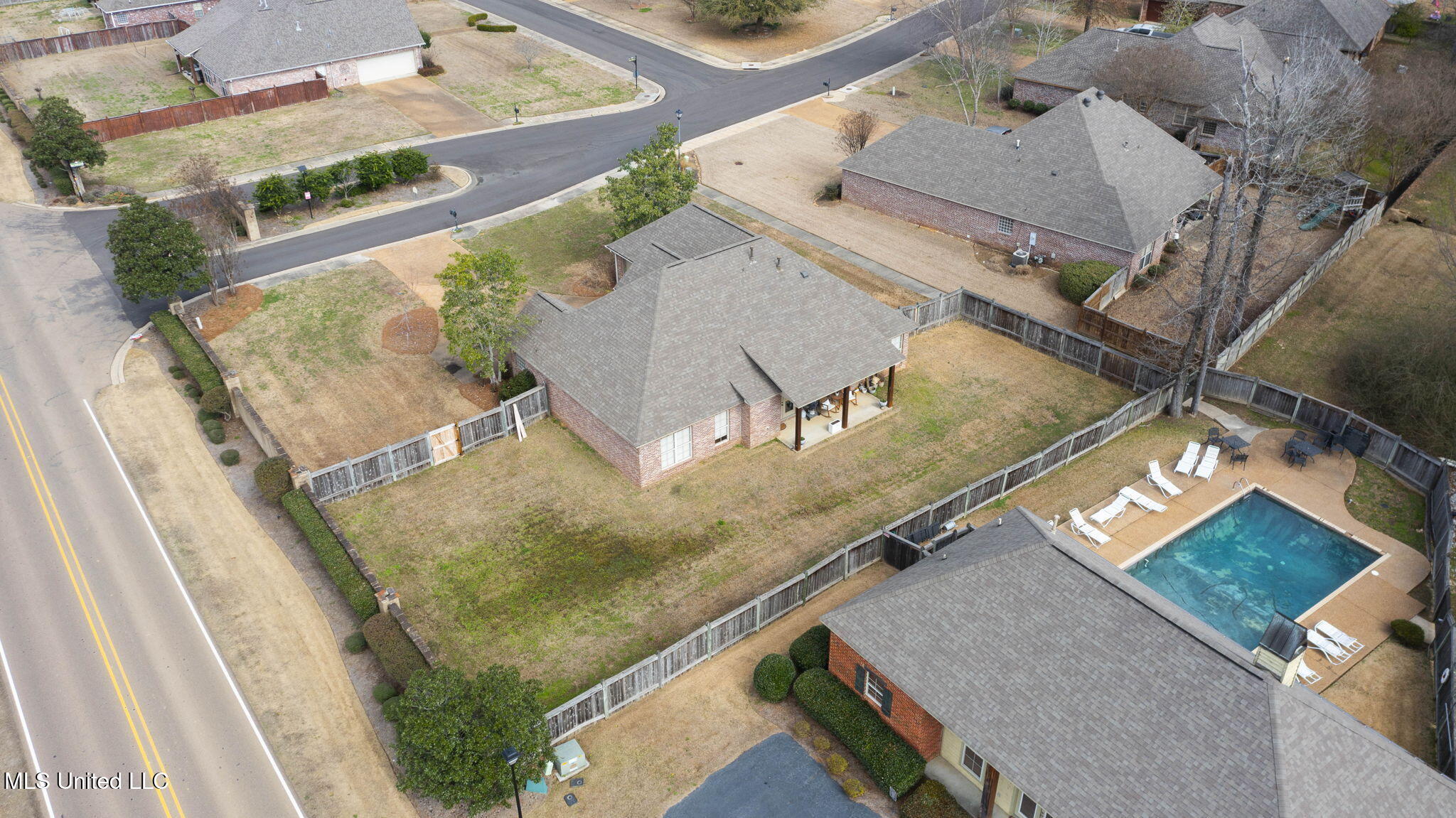 101 Bear Creek Circle Property Photo 43