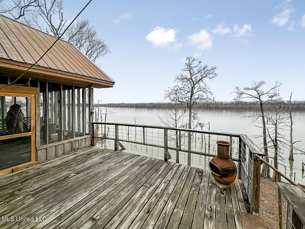 2067 Pecan Grove Road Property Photo 1