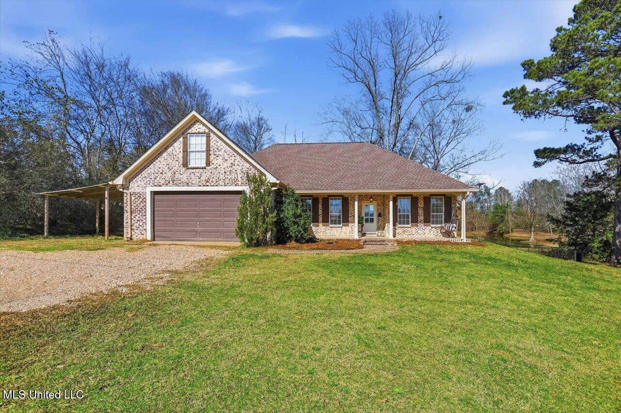 2244 Florence Byram Road Property Photo 1