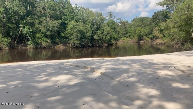 Nhn River Road Property Photo 3