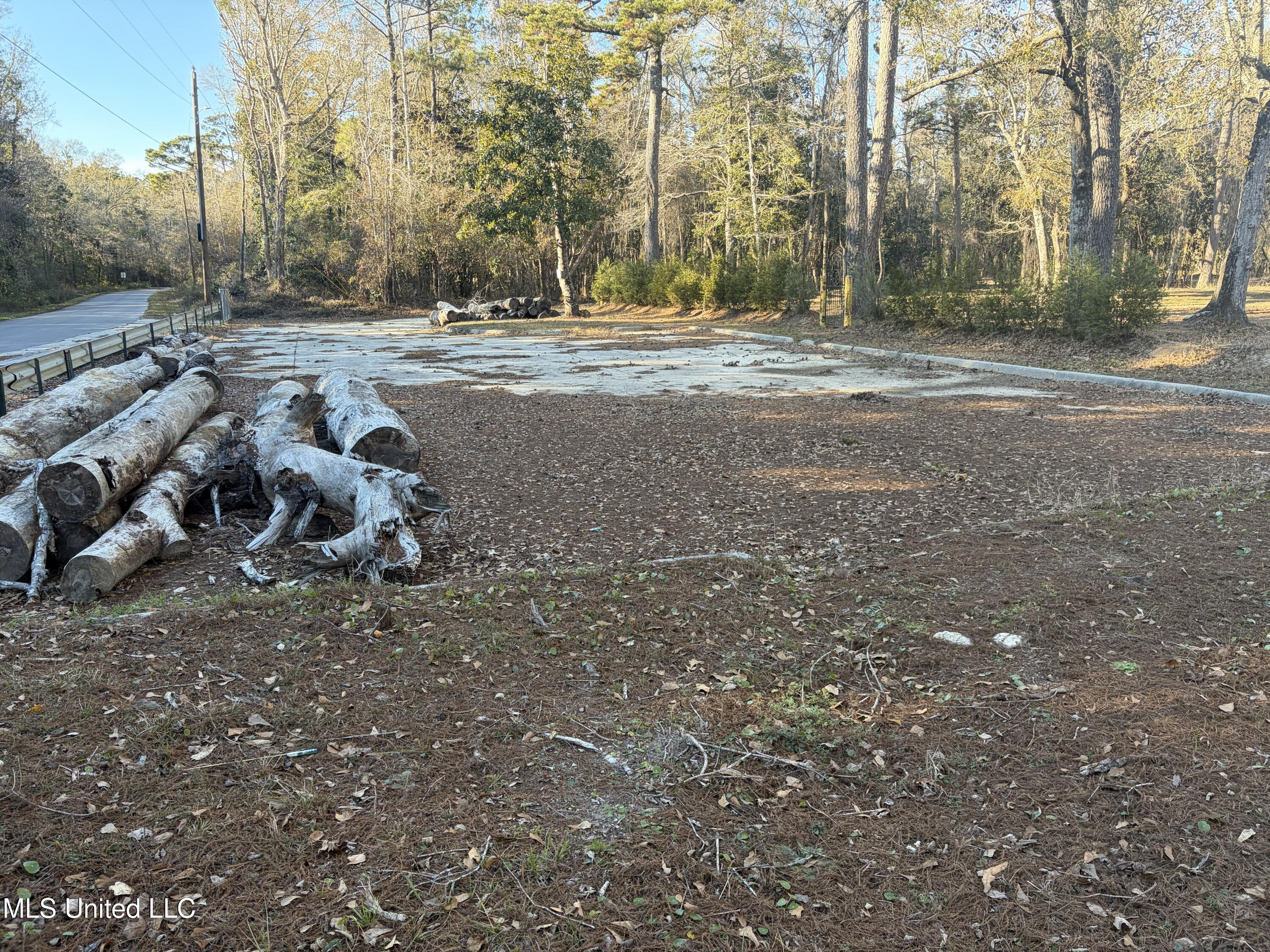 Nhn River Road Property Photo 22