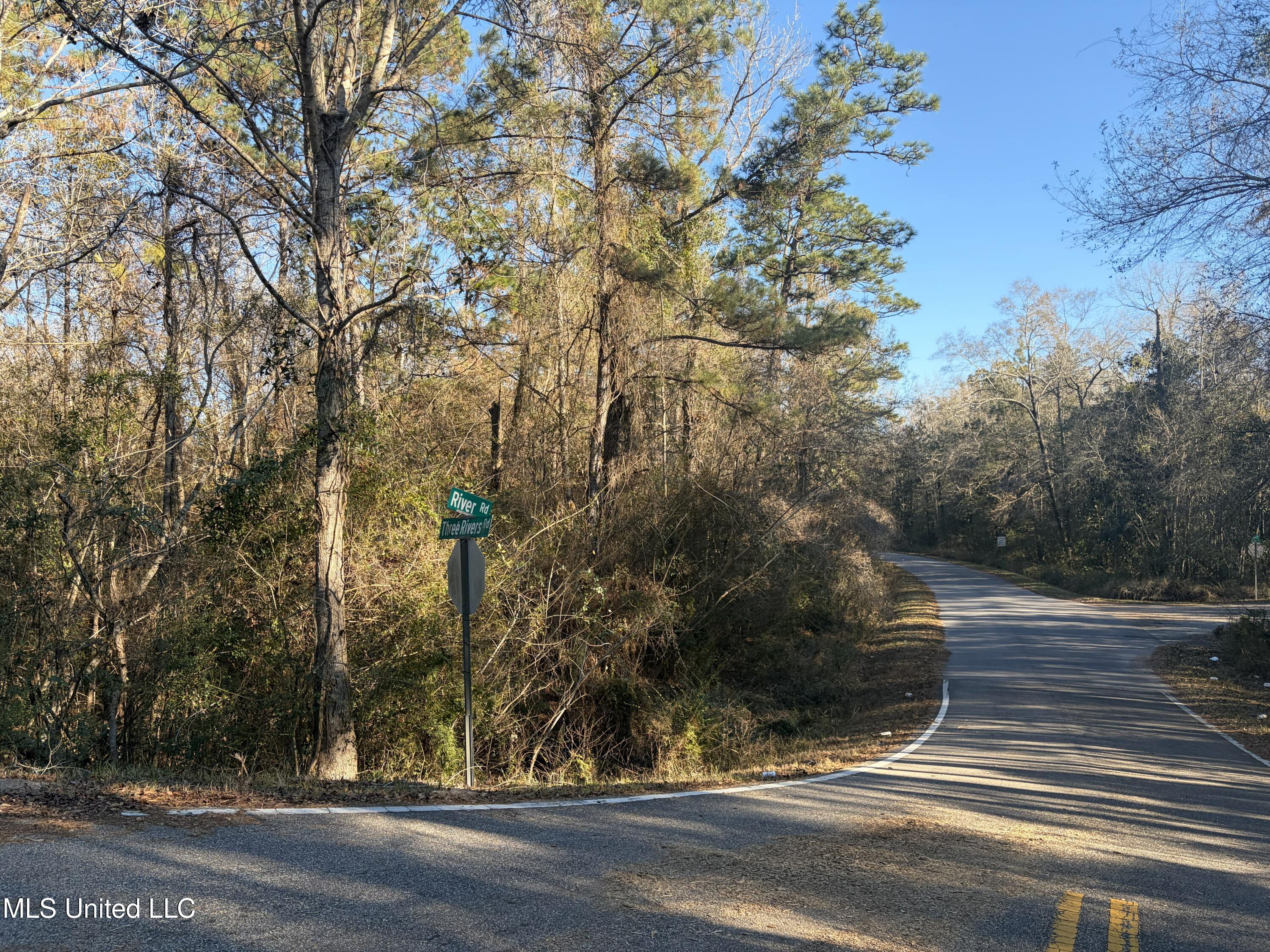 Nhn River Road Property Photo 23